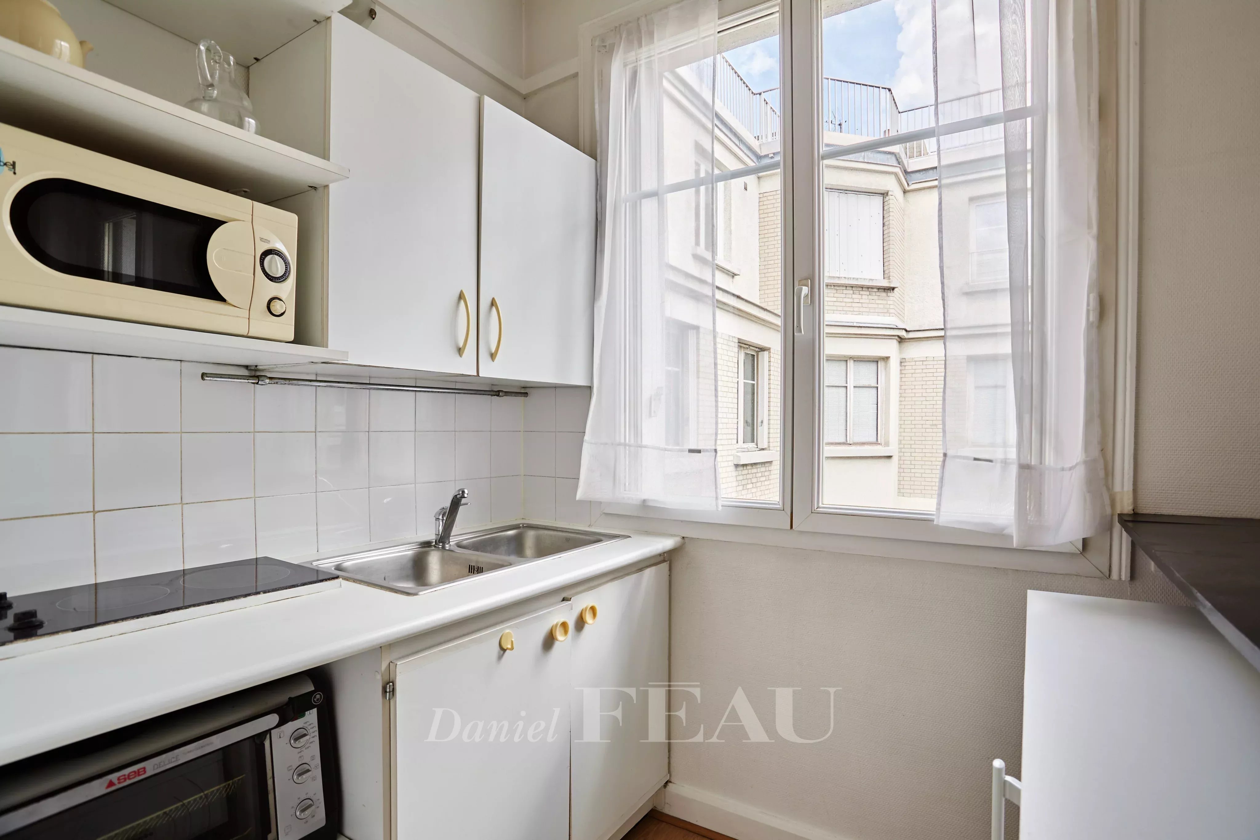 Sale Apartment Paris 5th