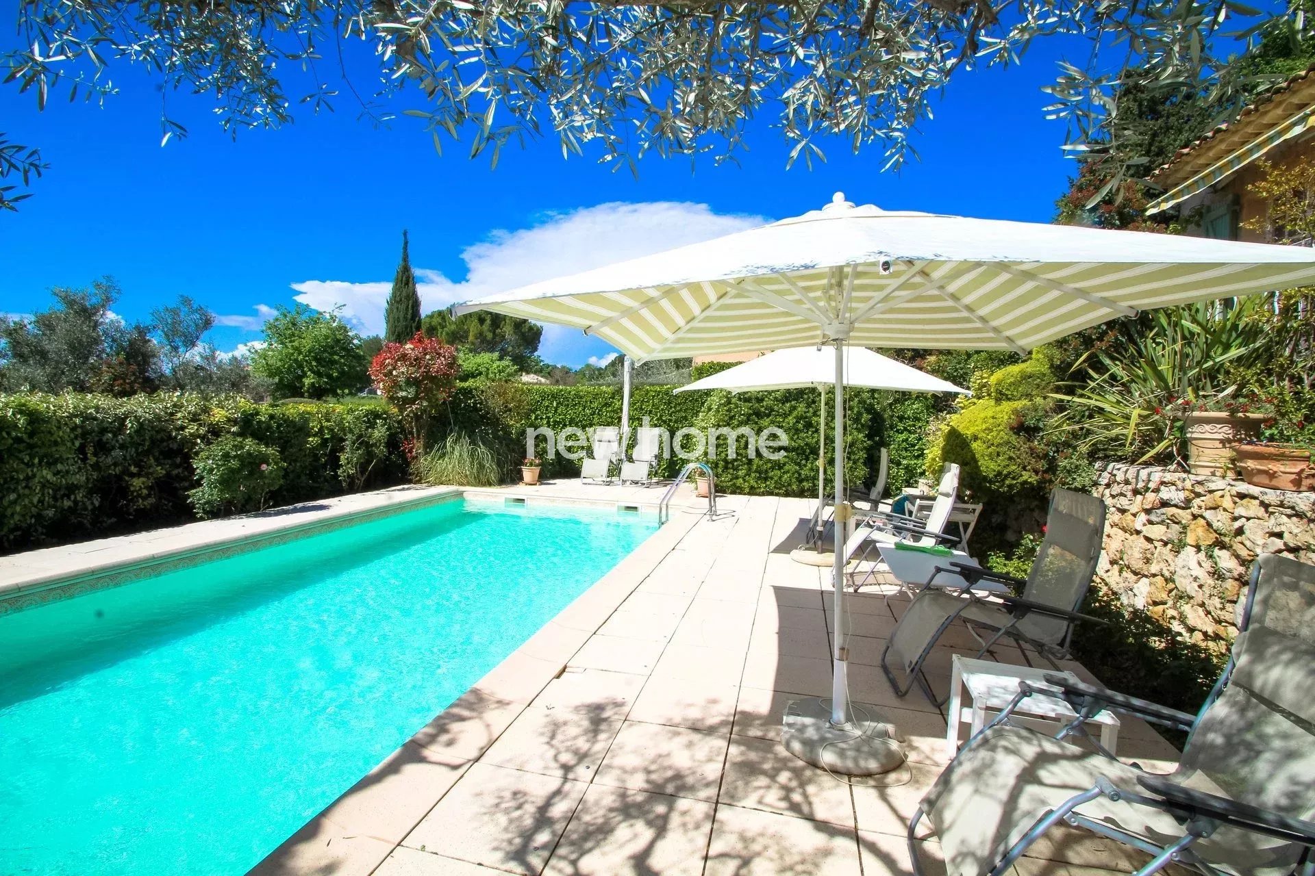 Charmante villa avec piscine chauffée proche du village de Flayosc