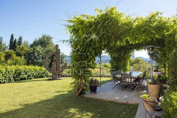 Provençal Stone Mas for Sale in Mouans-Sartoux | Family Estate — photo 3