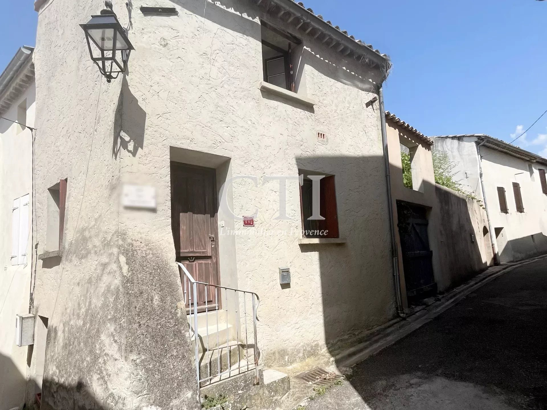 Agence immobilière de 