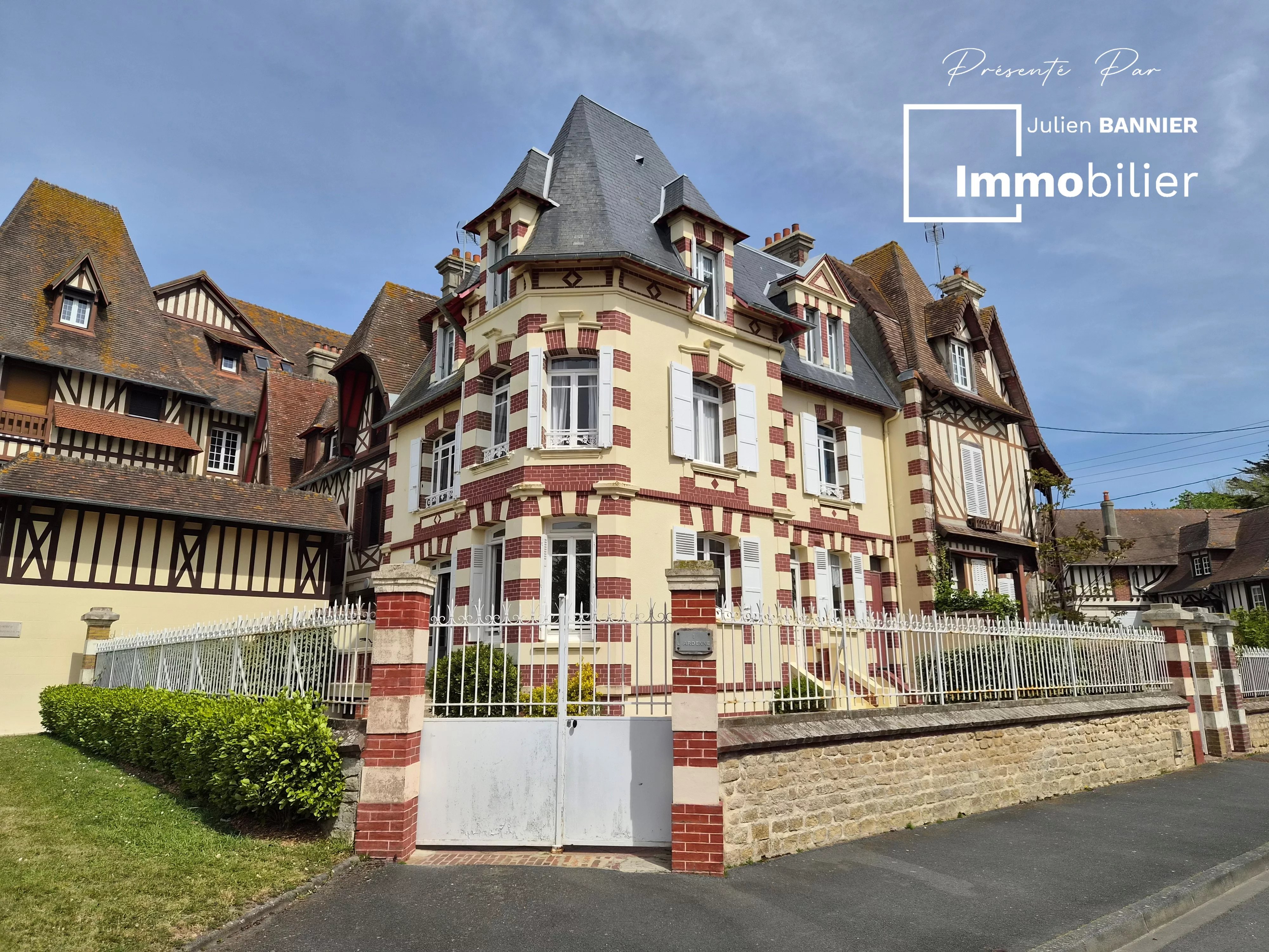 Agence immobilière de 