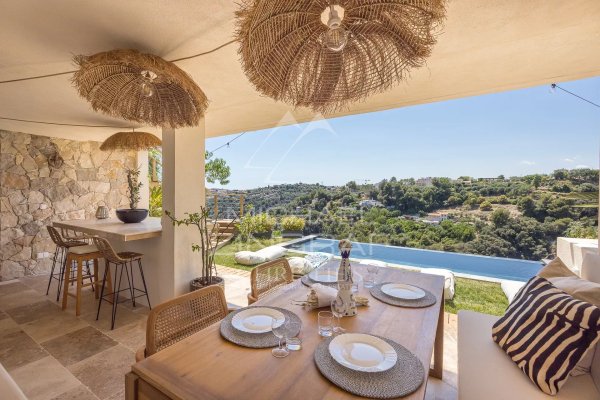 Nice – Elegant fully renovated property in a prime setting. — photo 4