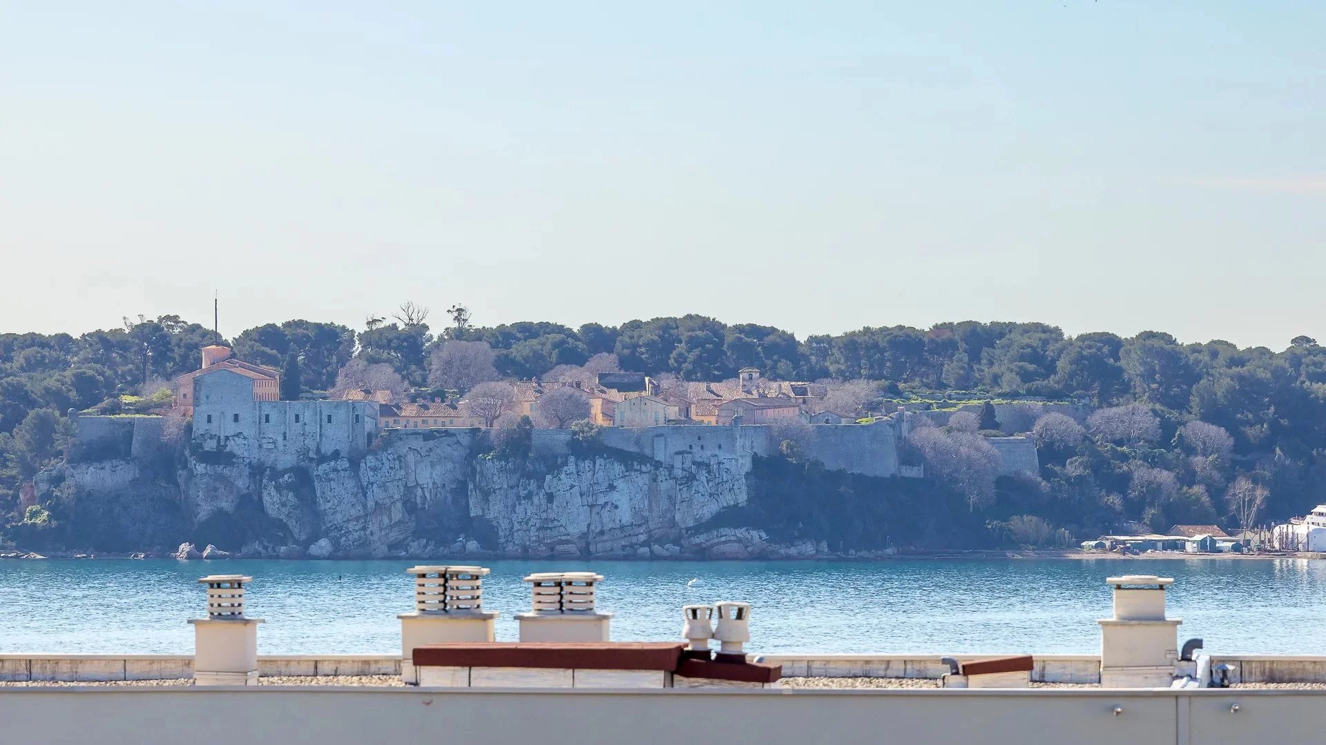 Sale Apartment Cannes Palm Beach