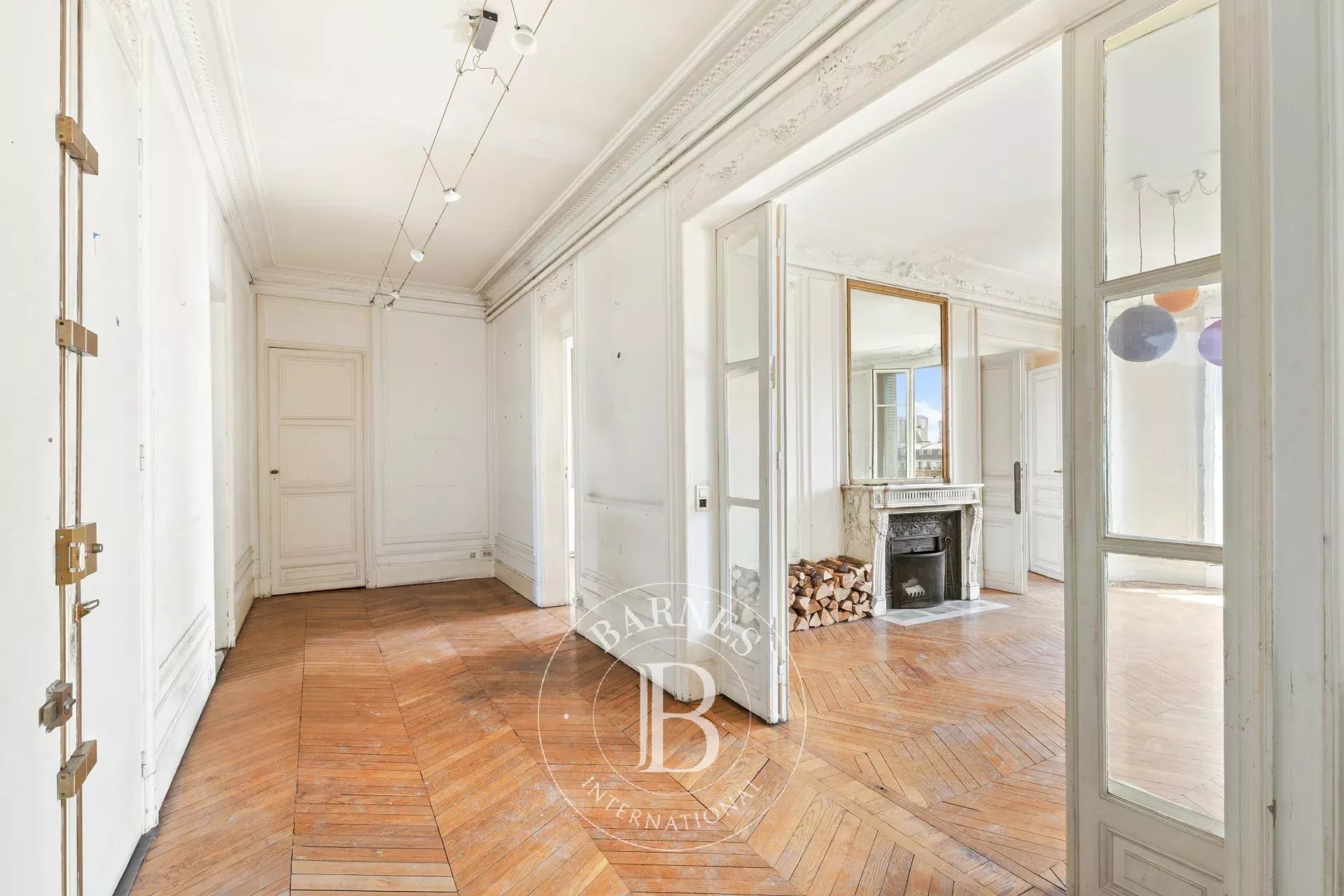 Paris  - Apartment 6 Bedrooms - picture 8