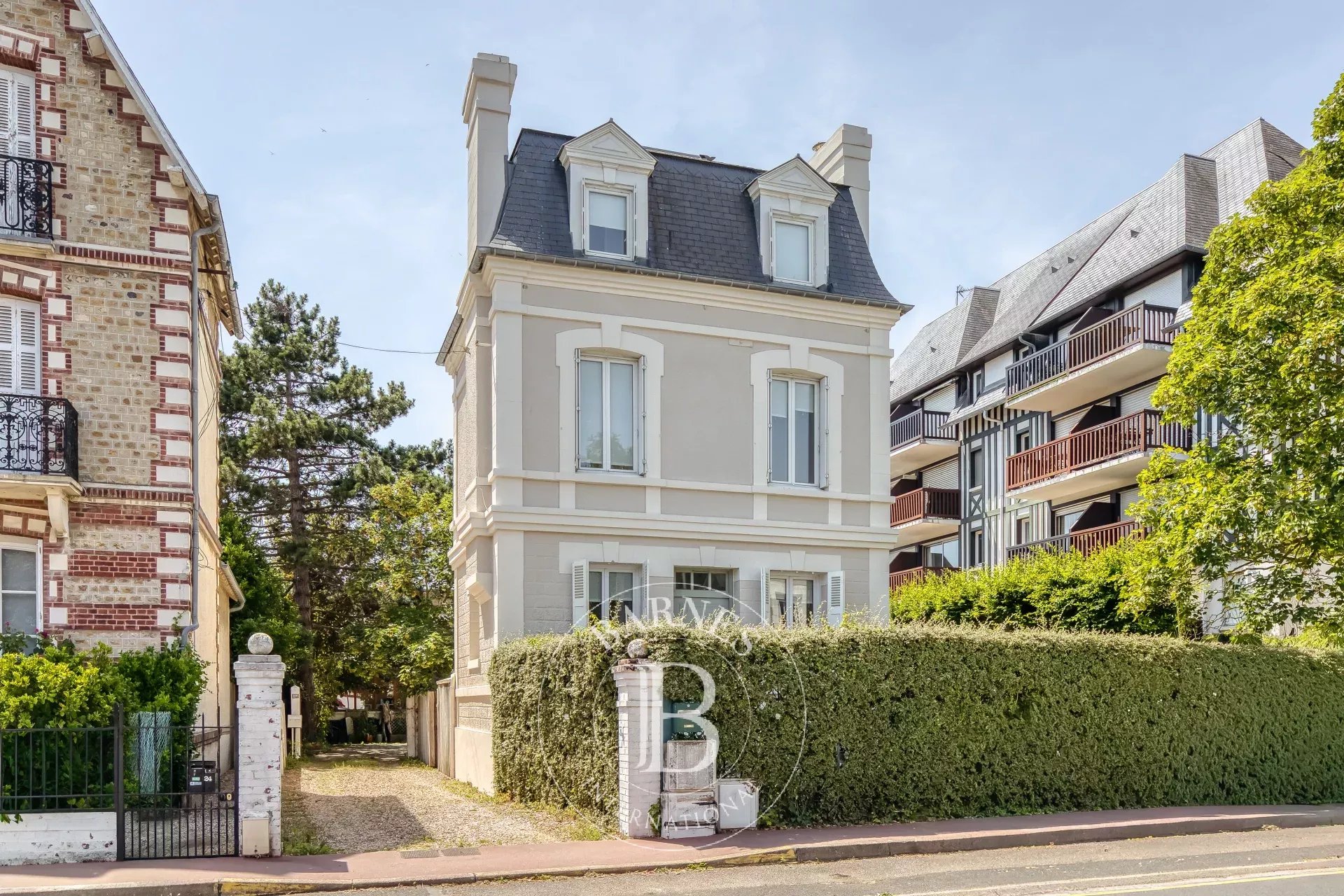 Townhouse Deauville  -  ref 86904668 (picture 1)