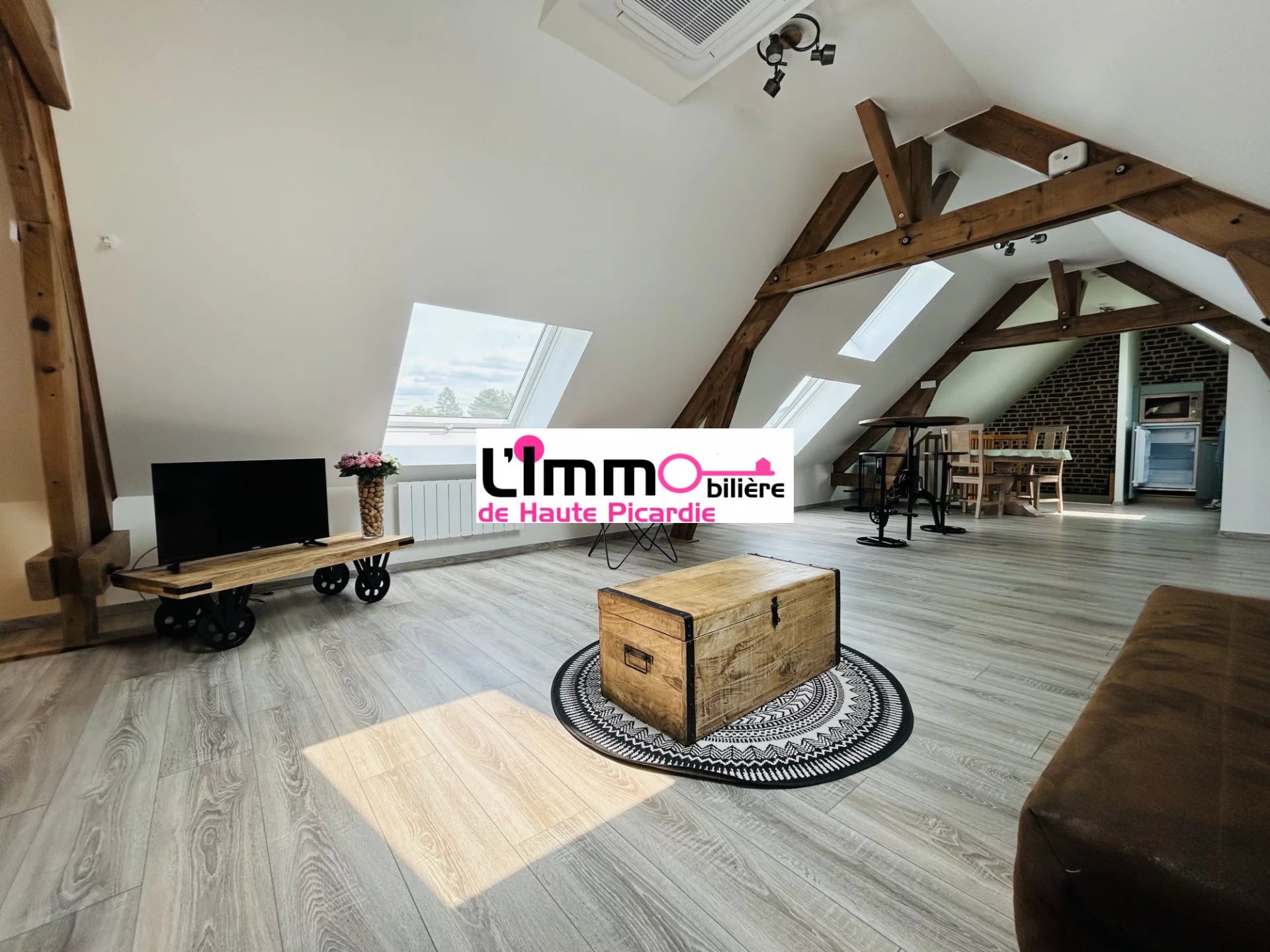 Studio Meublé de Standing à Louer  Chaulnes (80)