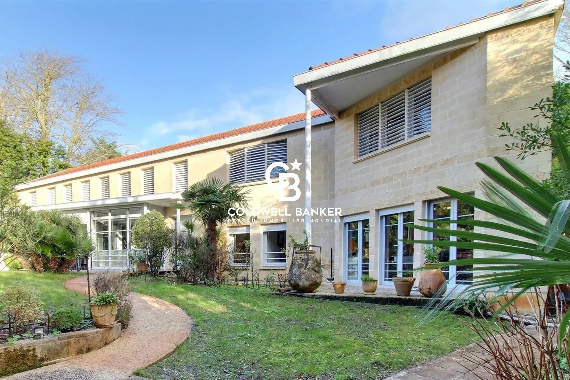 Agence immobilière de Silver Coast Int. Realty