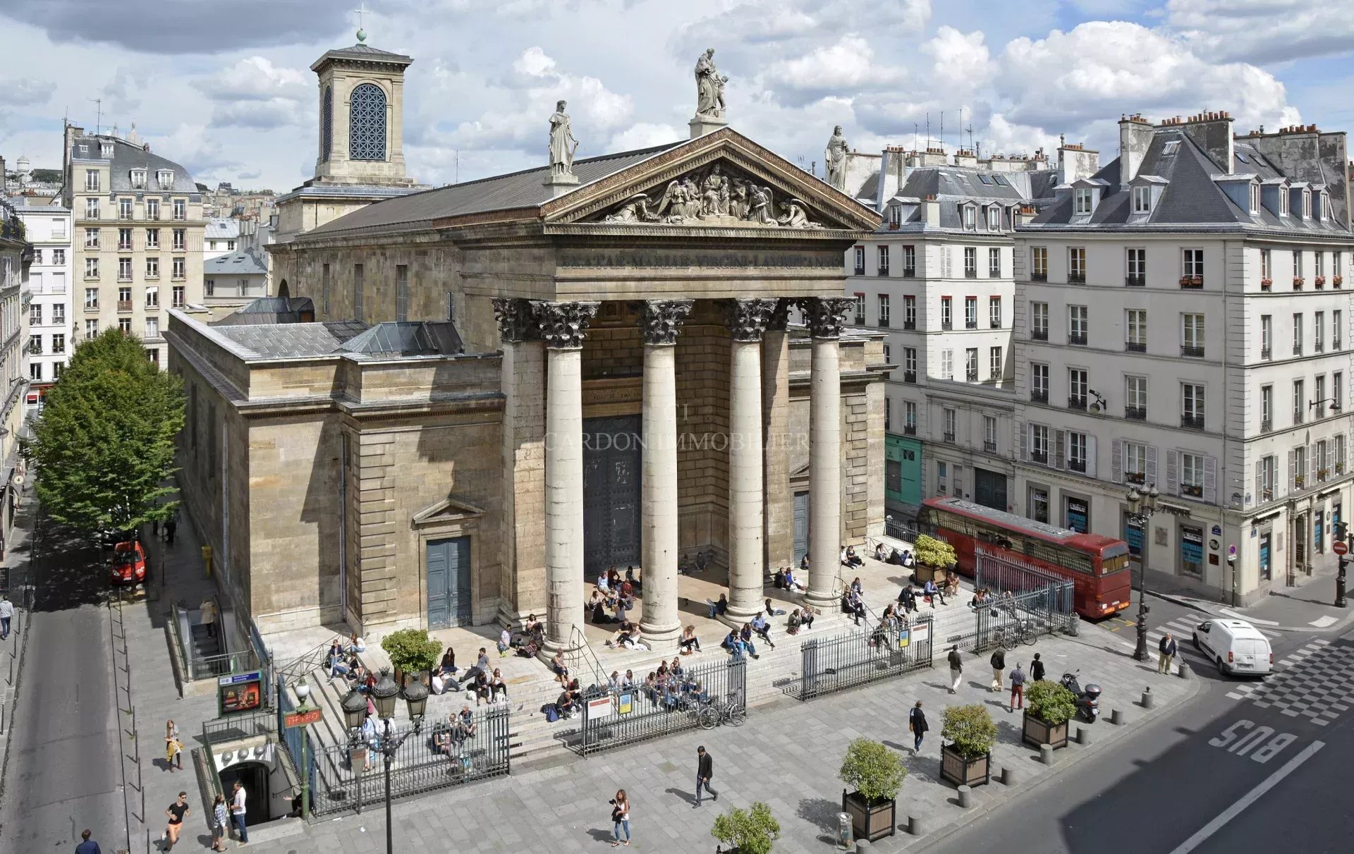 Agence immobilière de 