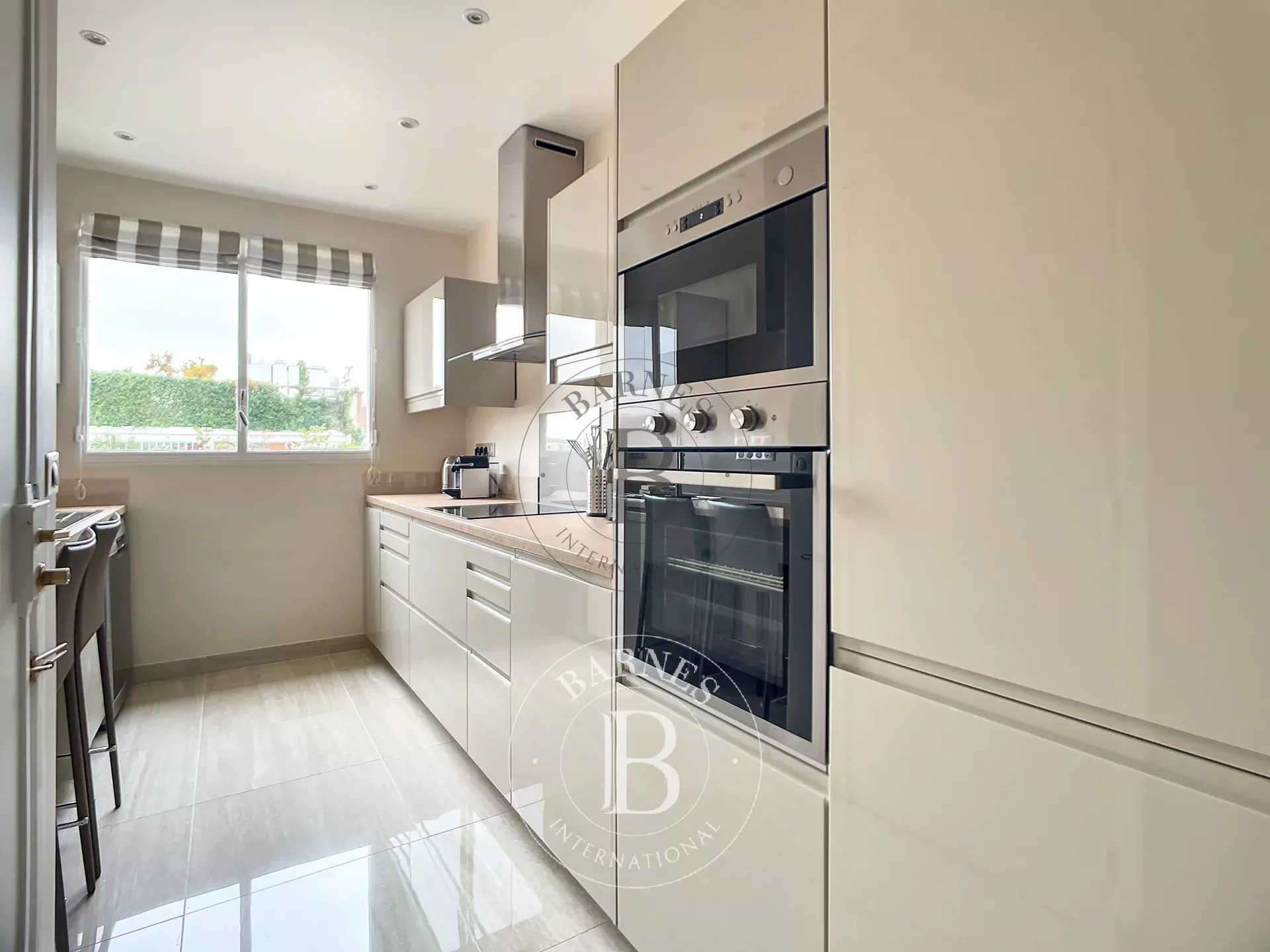 Daire Paris 16ème - picture 6