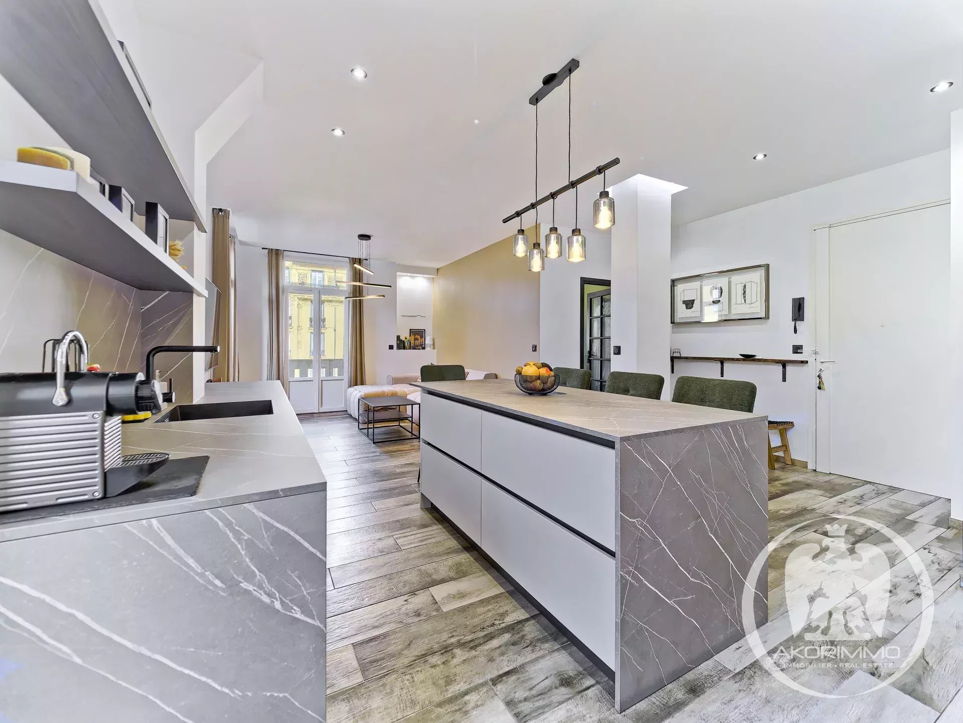 Appartement  - 2 kamers  - 56.6 m2 -  450.000 € - Te koop