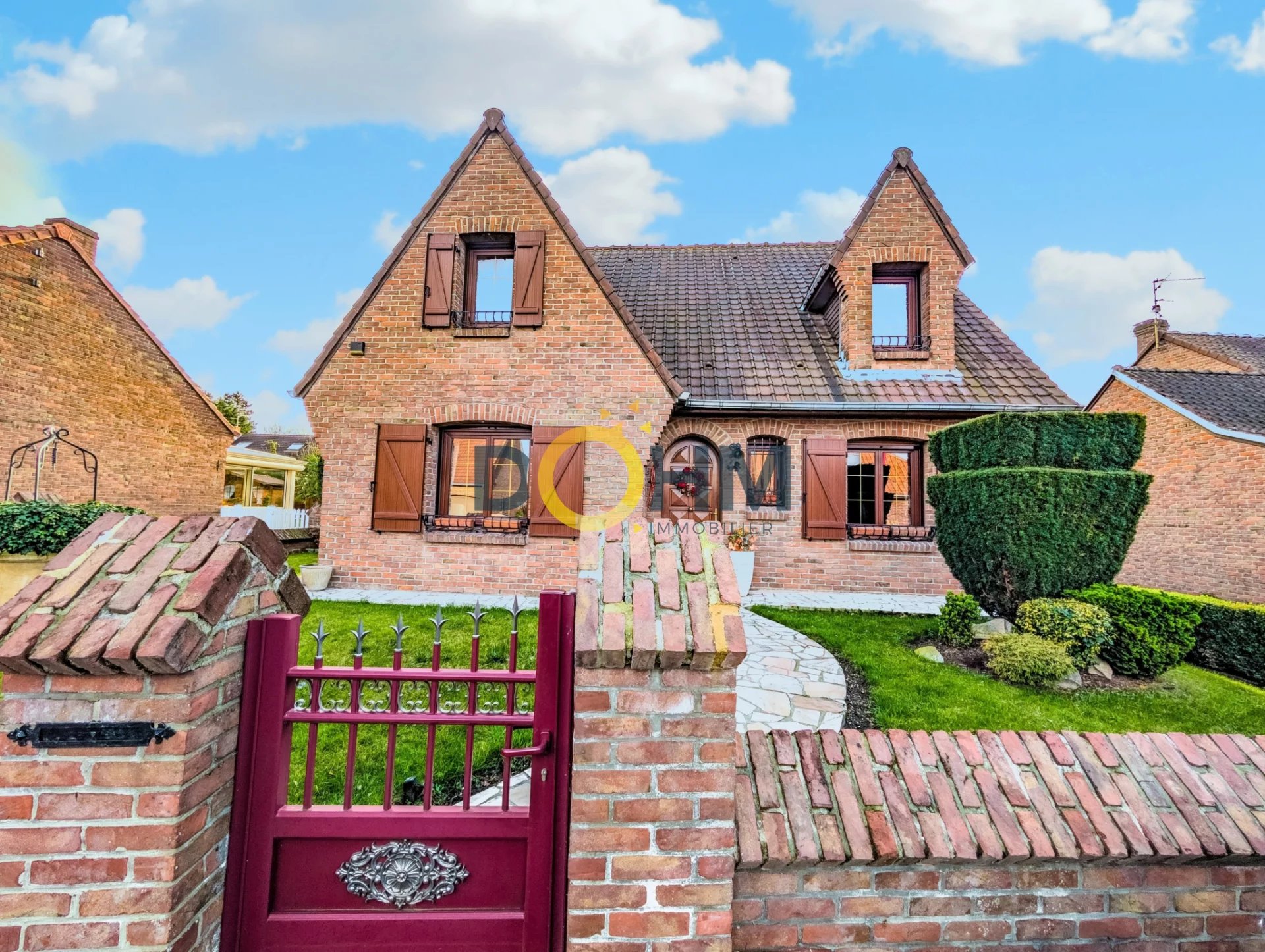 Maison d'architecte à Courcelles-lès-Lens : cachet, espace