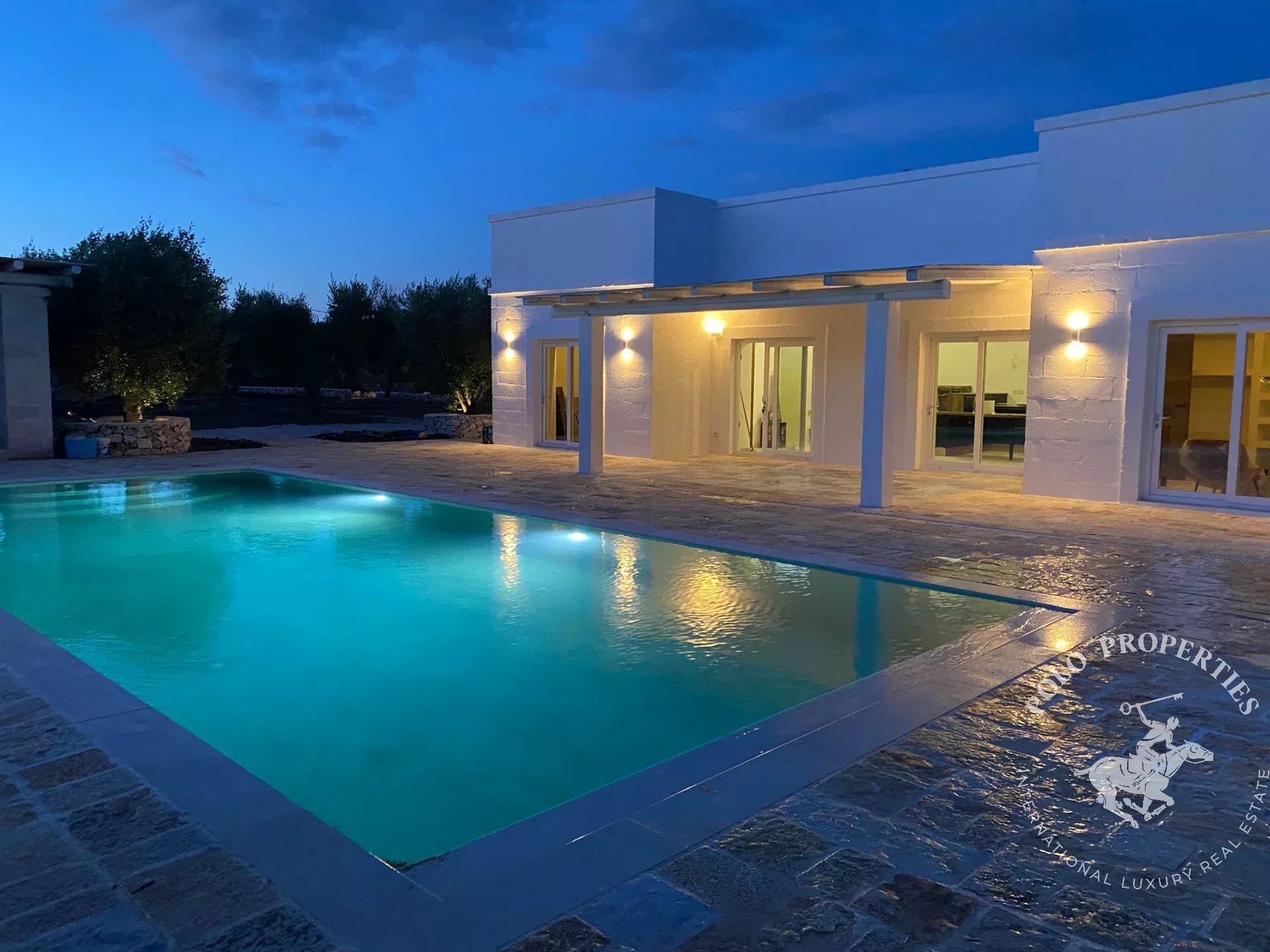 TRULLI & NUOVA COSTRUZIONE