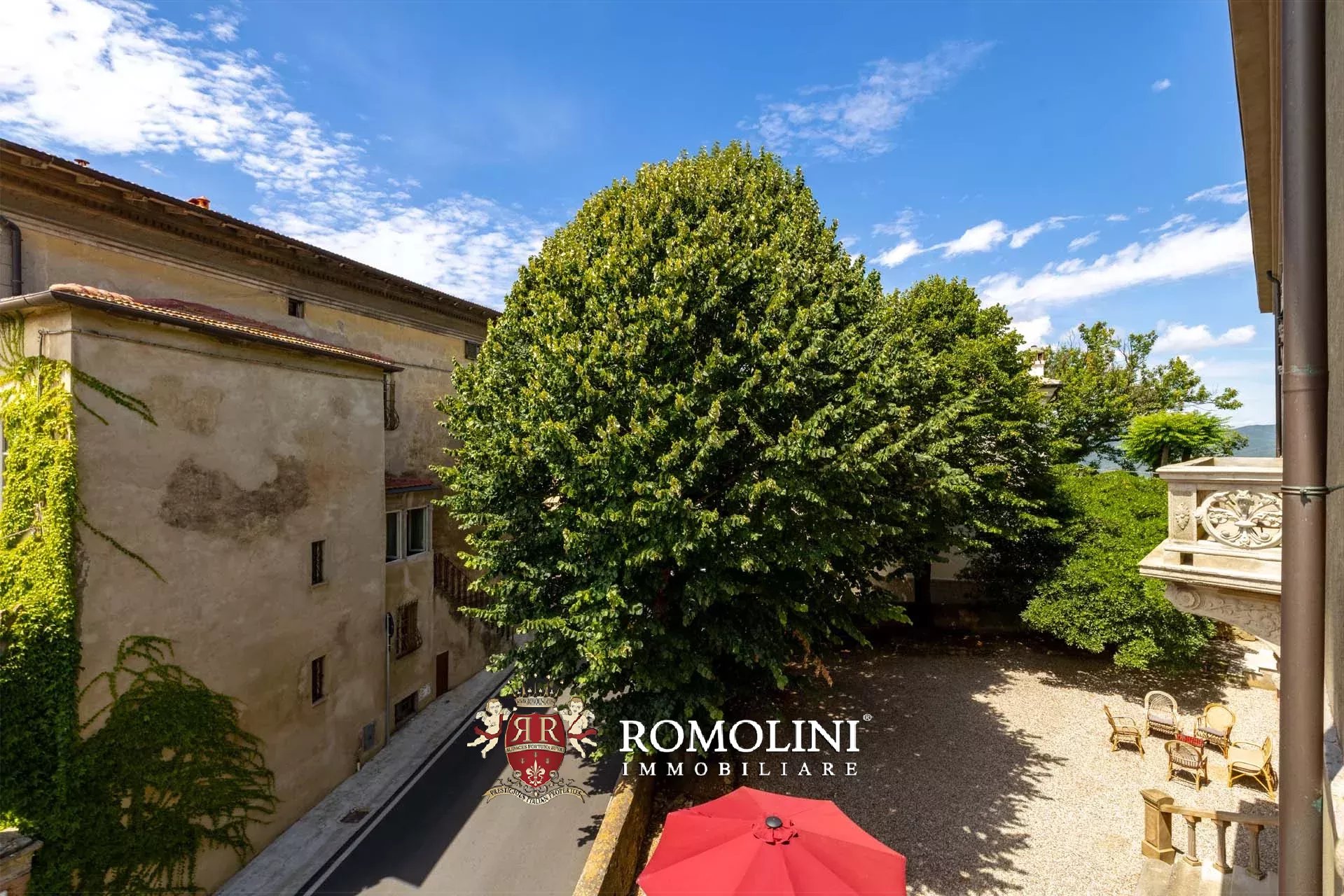 16 Bedroom Villa/Townhouse's Image 18