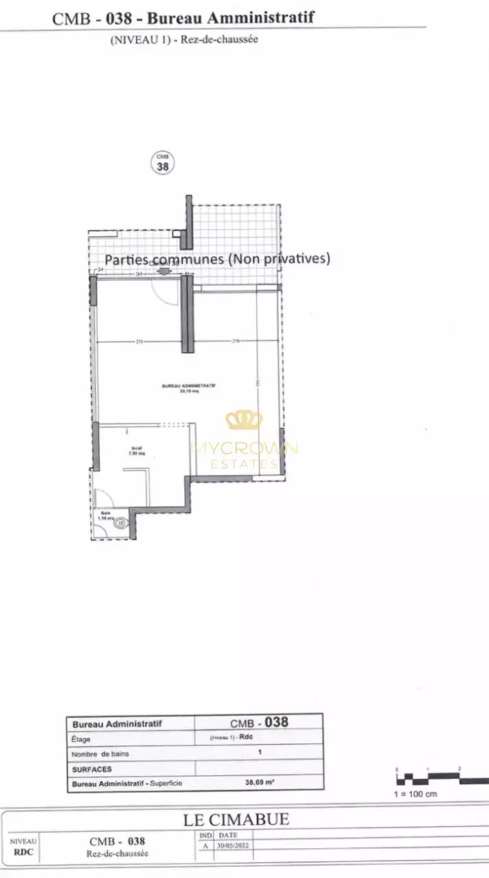 Bureau avec vue sur la vitrine et le port de Fontvielle