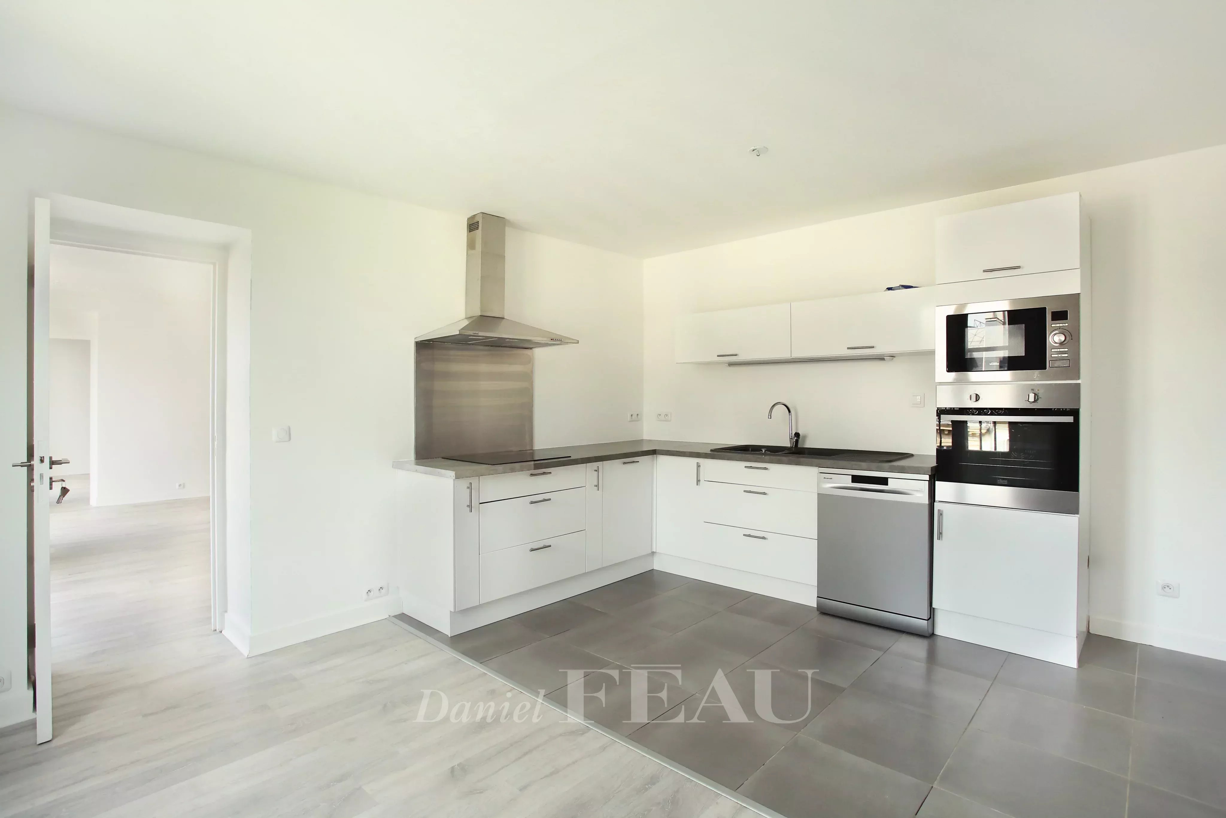 Rental Apartment Paris 8th