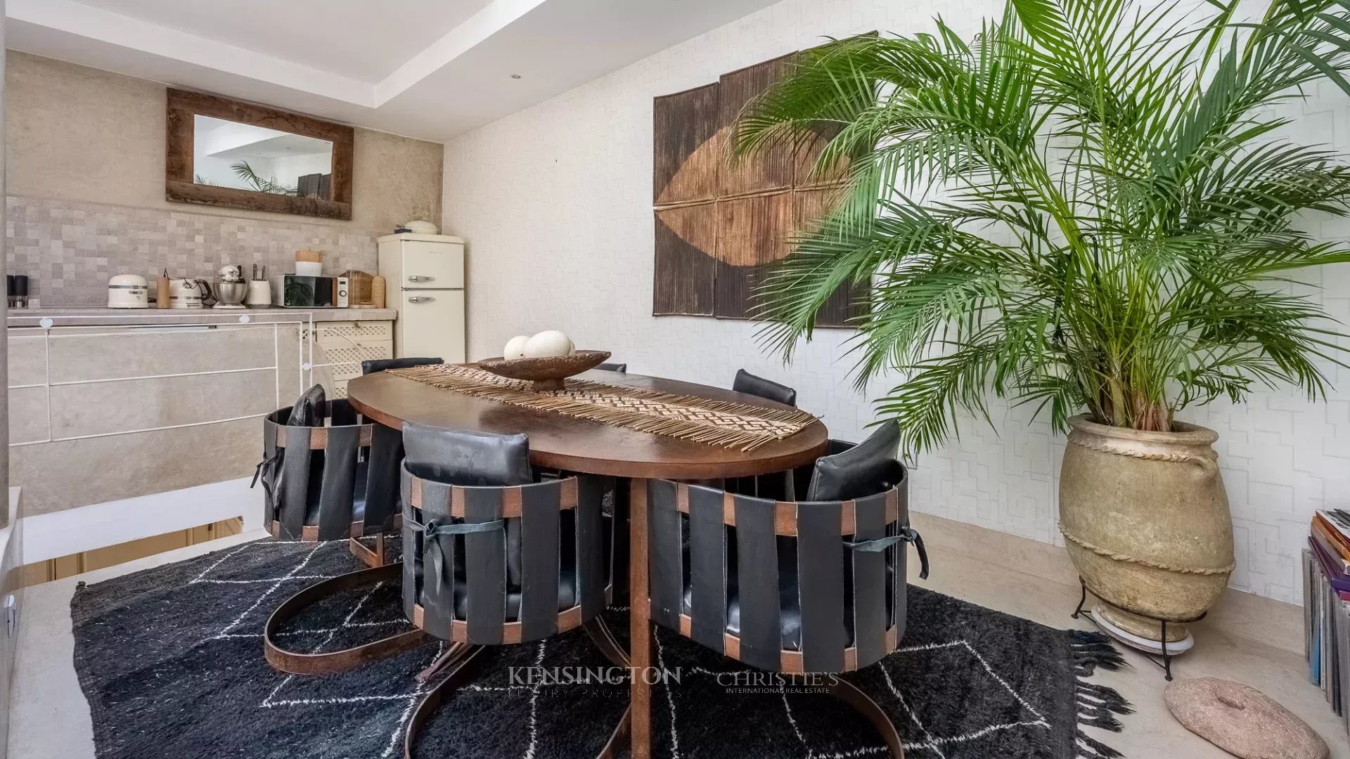 4 Bedroom Villa/Townhouse's Image 16