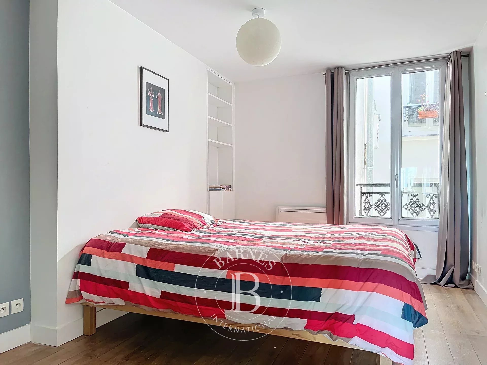 Daire Paris 18ème - picture 10