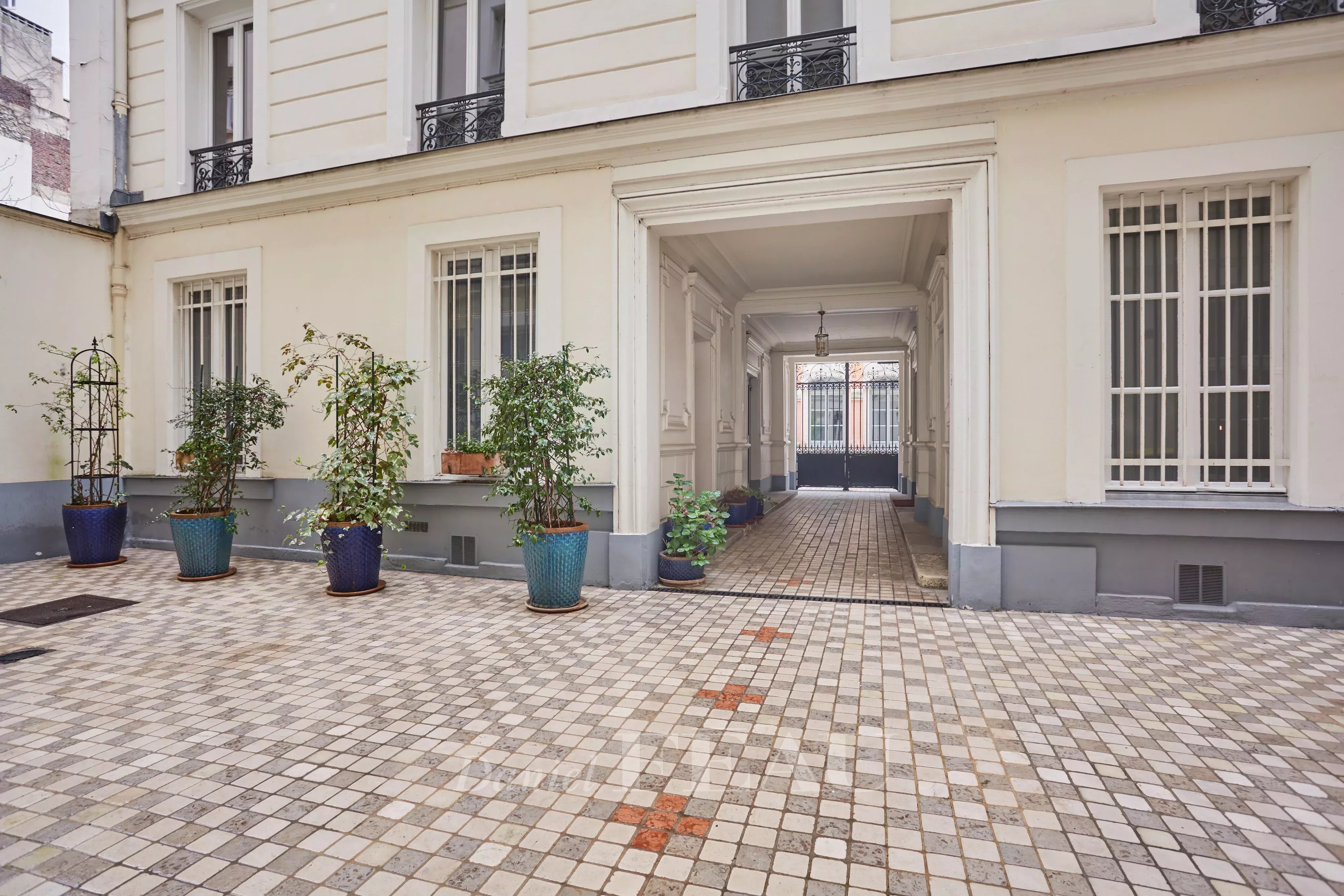 Location Appartement Paris 16ème