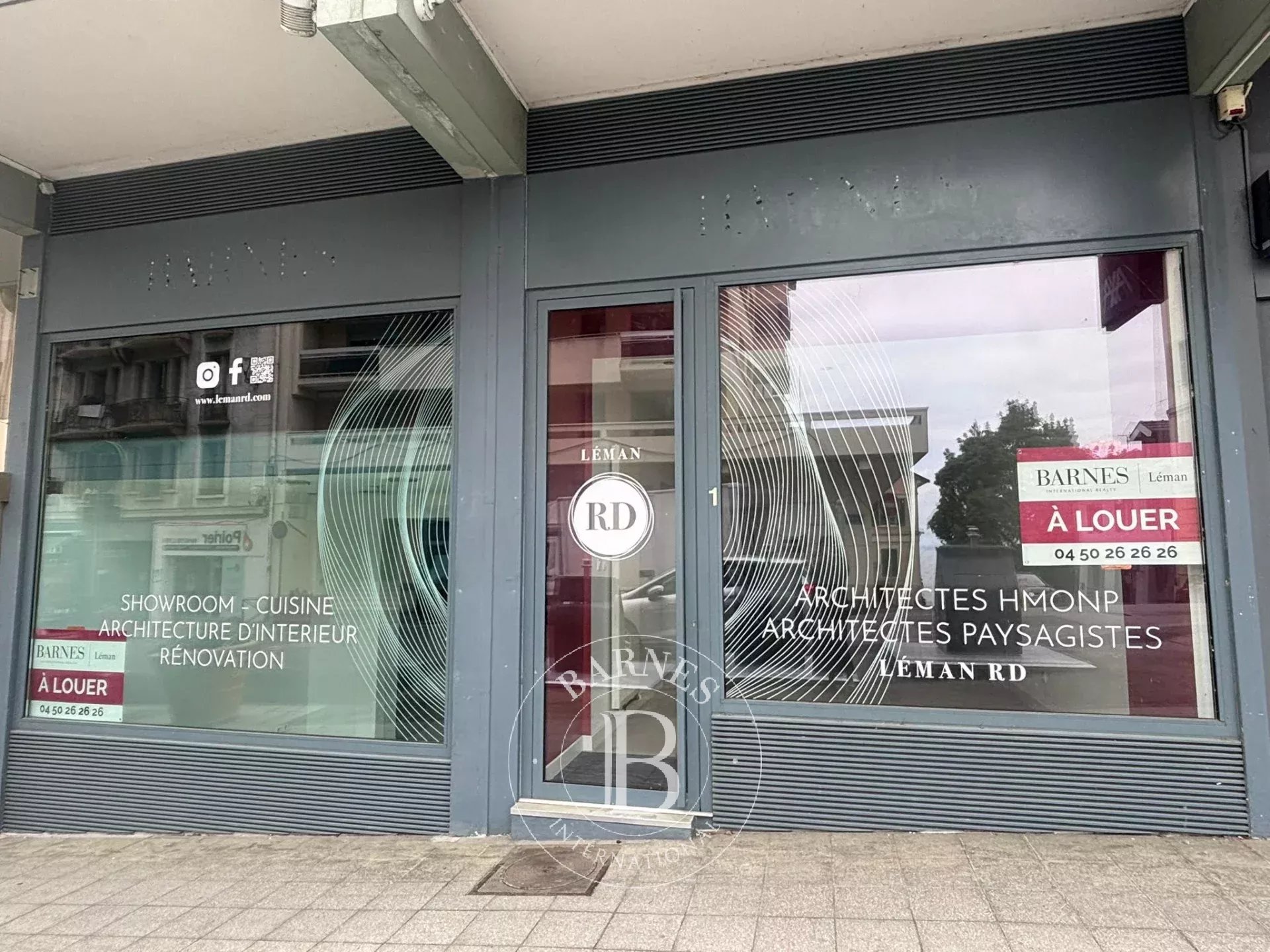 Local commercial Évian-les-Bains  -  ref 87056233 (picture 2)