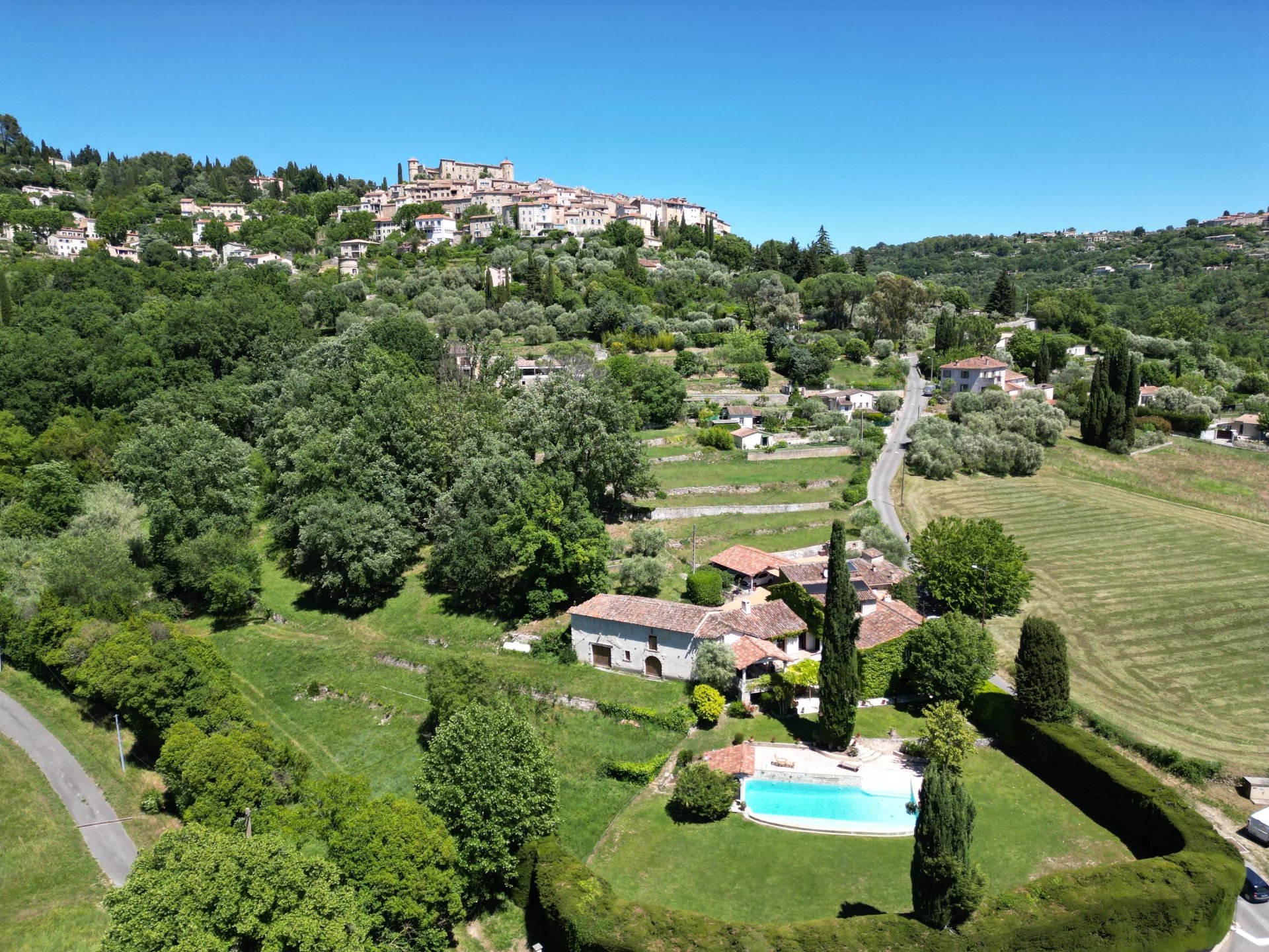 Charming old stone farmhouse with character - Callian
