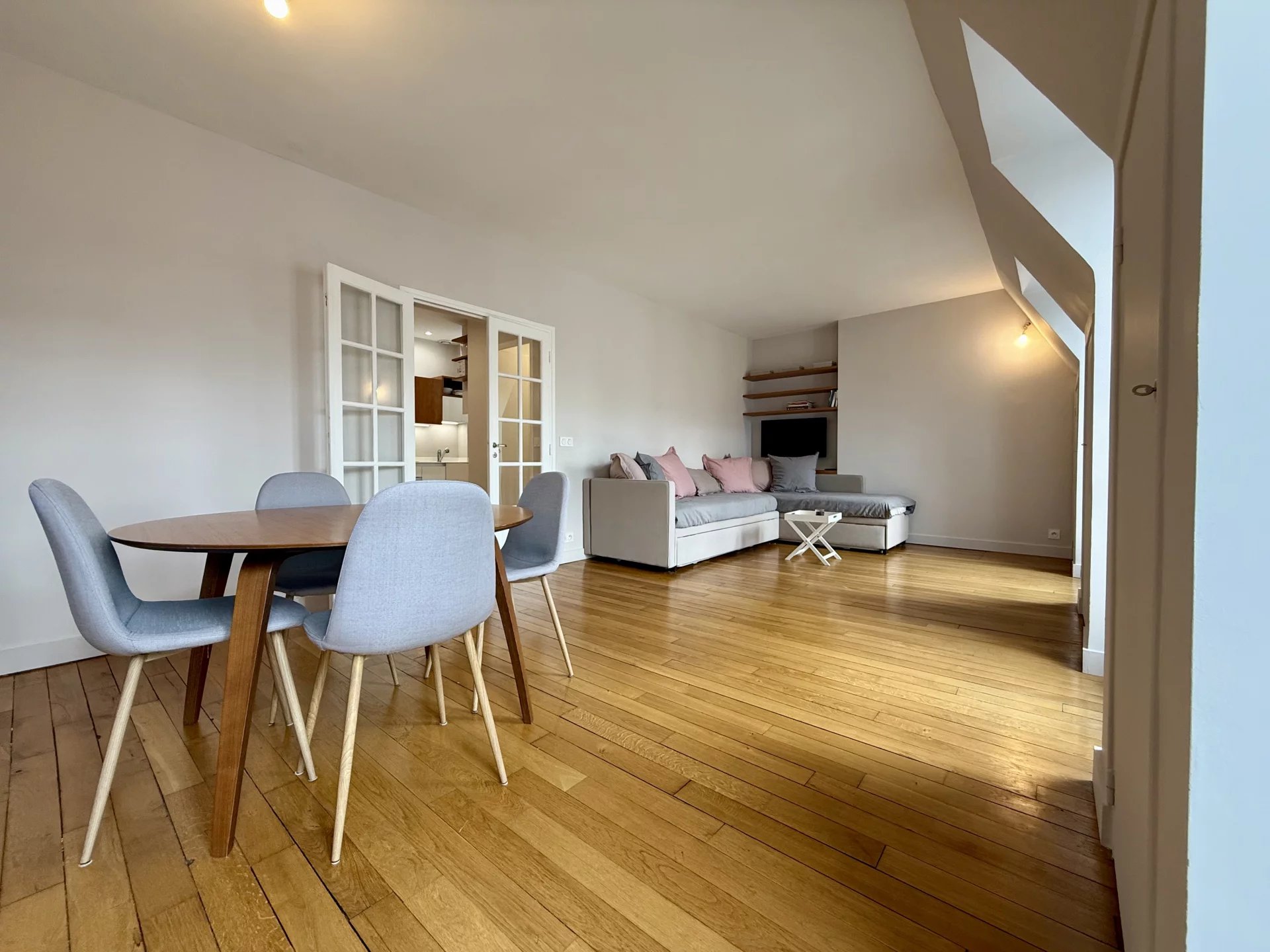Location Appartement Paris 7ème