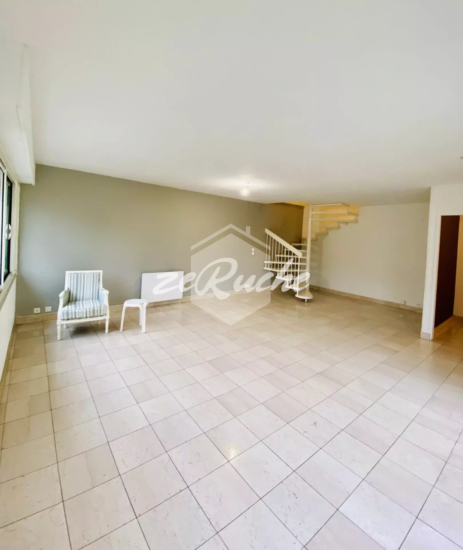 Agence immobilière de ZERUCHE
