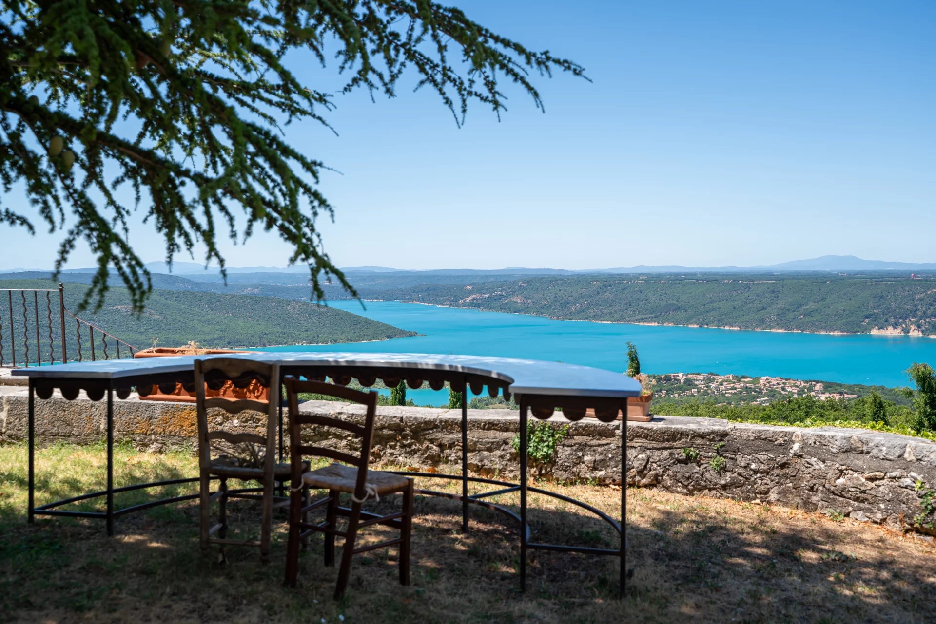 Sale Castle Aiguines