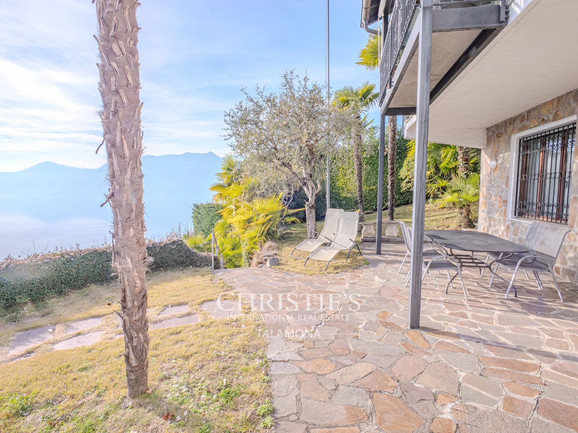 4 Bedroom Villa/Townhouse's Image 22