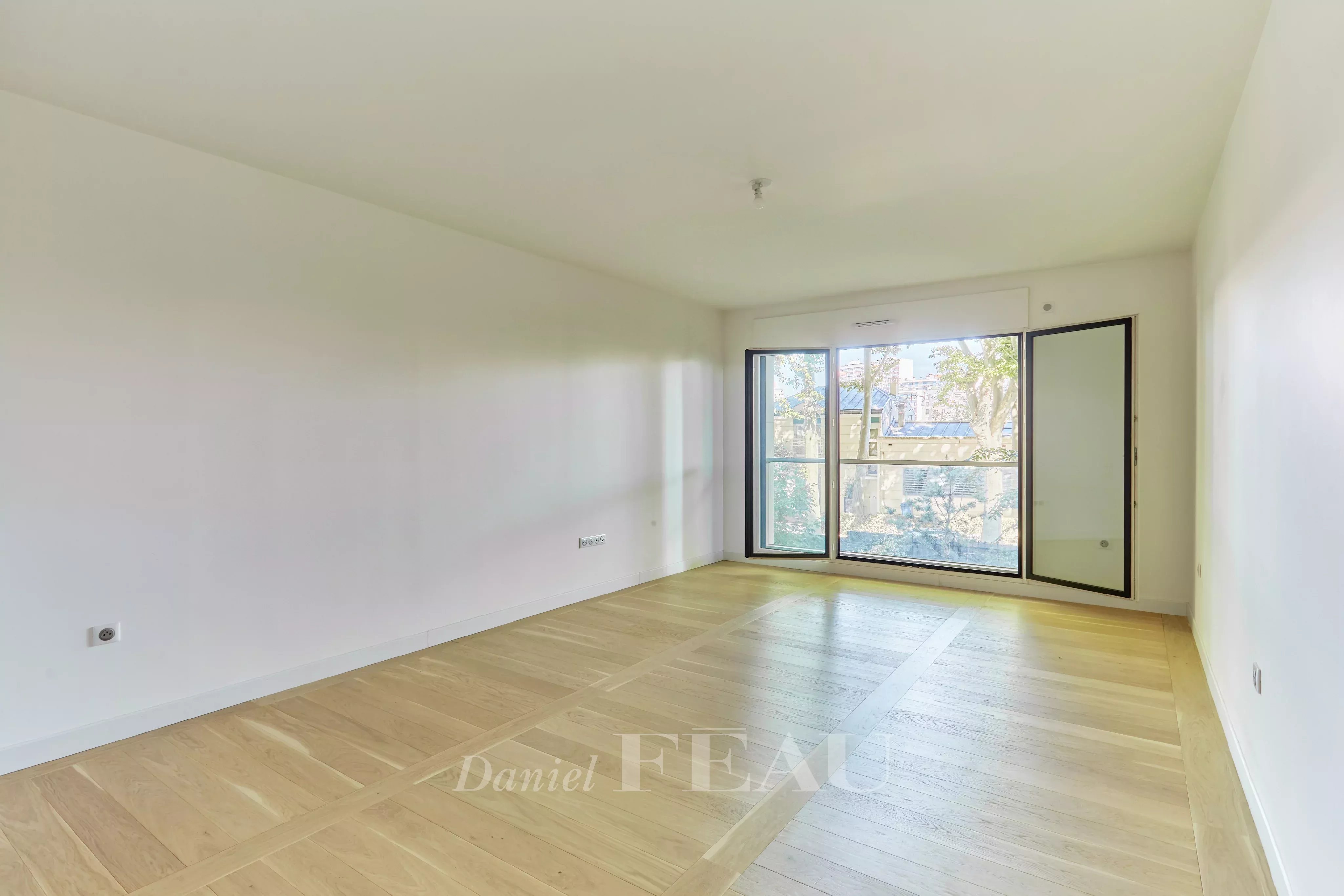 Rental Apartment Neuilly-sur-Seine