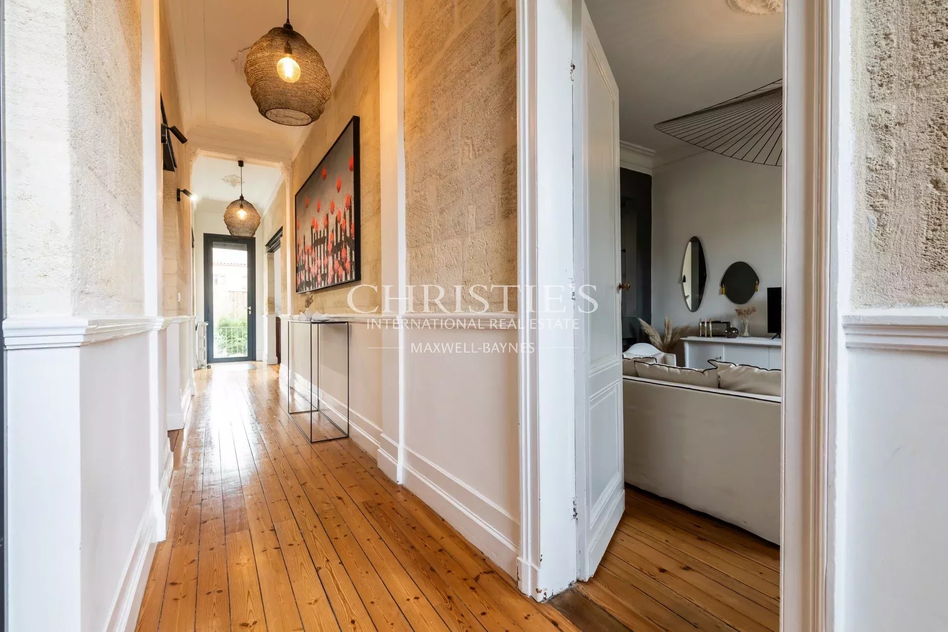 4 Bedroom Villa/Townhouse's Image 6