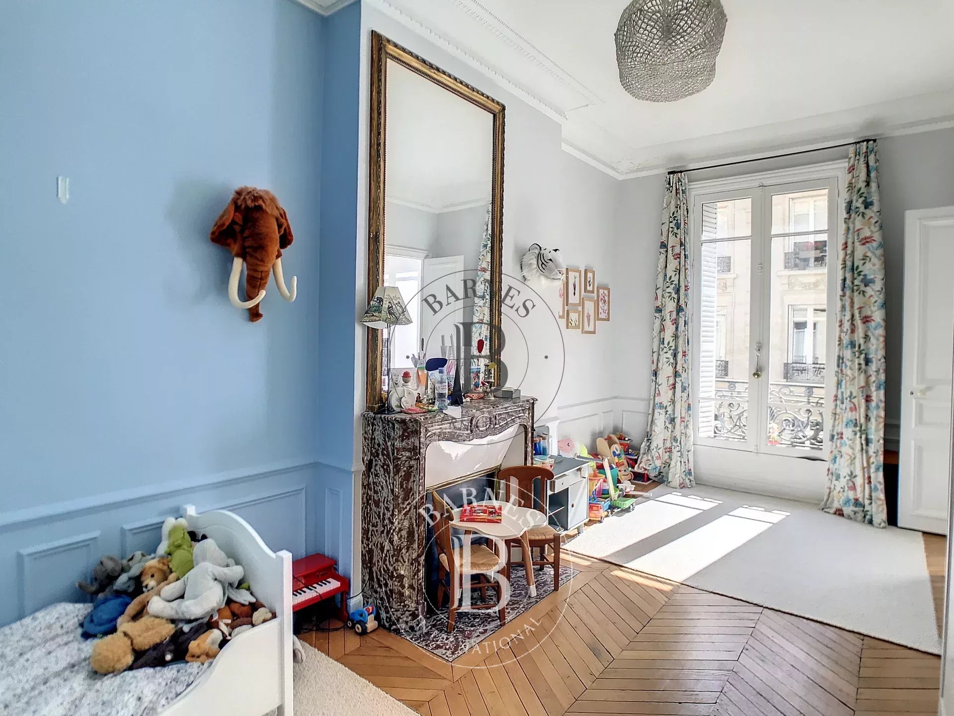 Daire Paris 8ème - picture 8