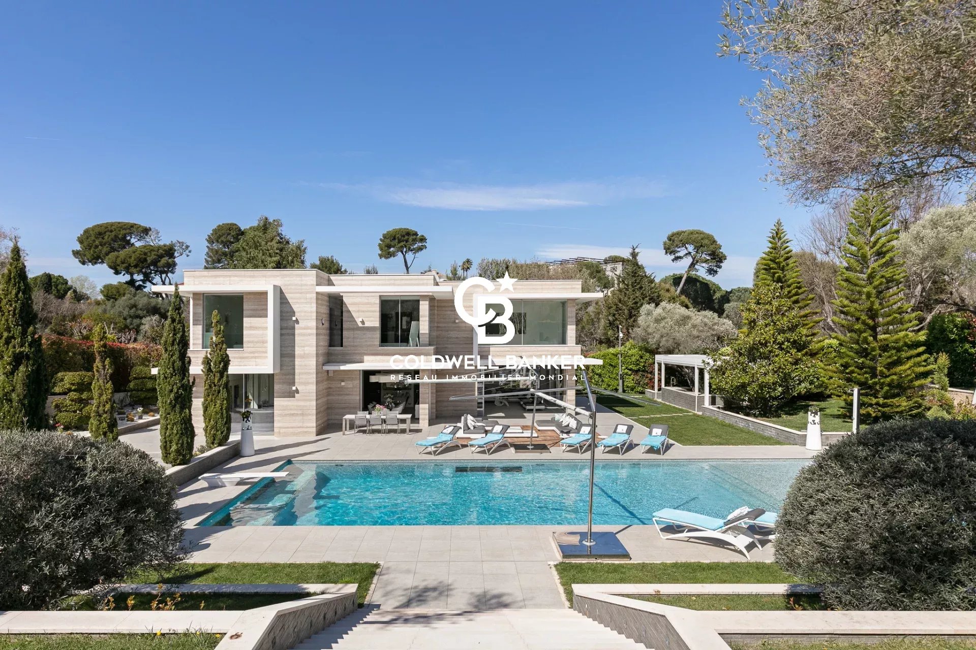 Cap d’Antibes | Villa contemporaine de prestige