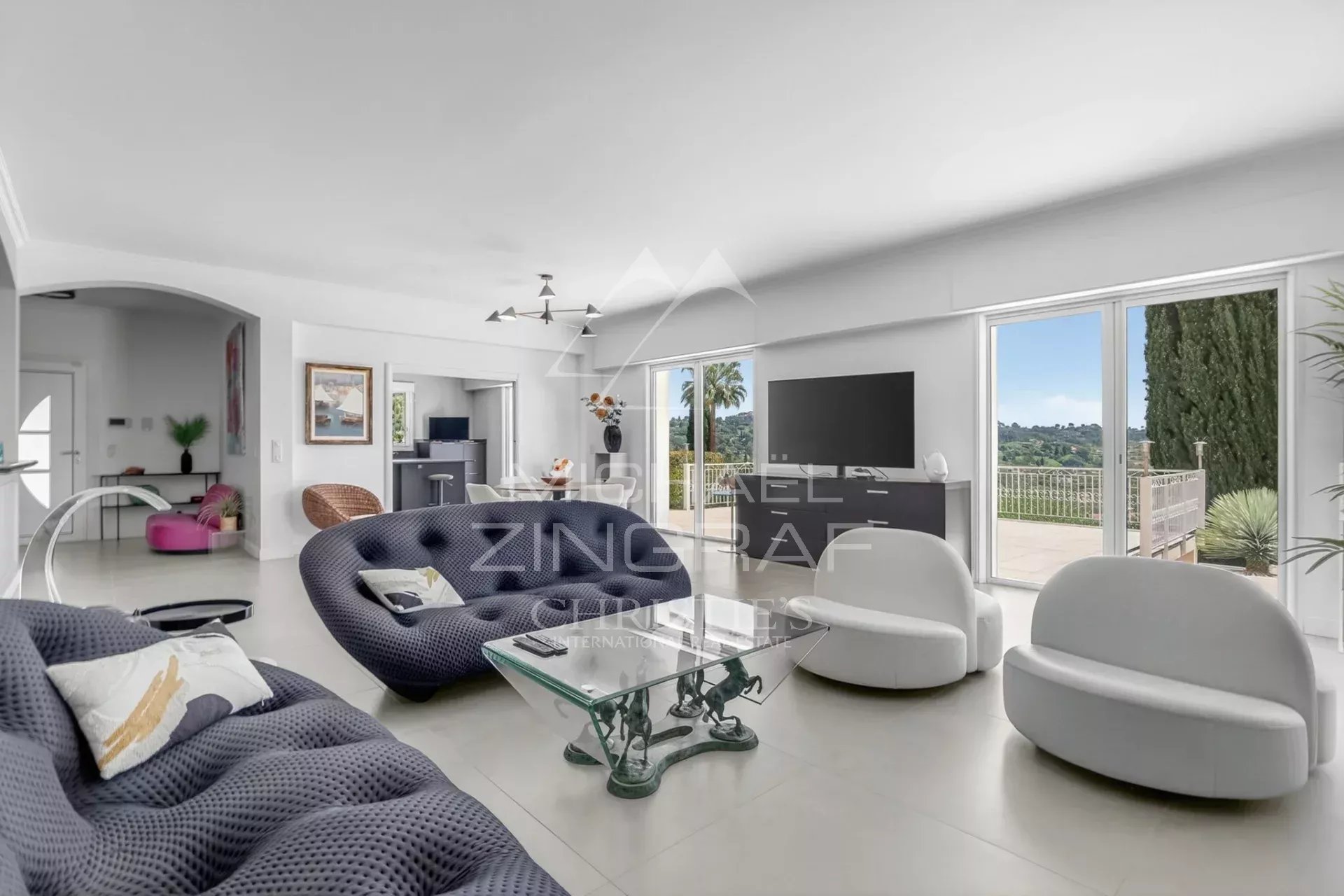 3 Bedroom Villa/Townhouse's Image 7