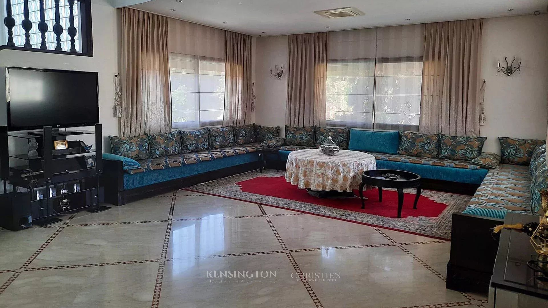 4 Bedroom Villa/Townhouse's Image 8