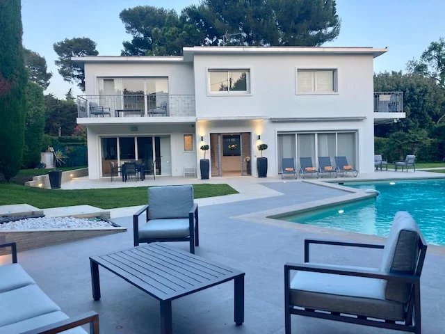 Californian villa of 150m² in Cap d'Antibes