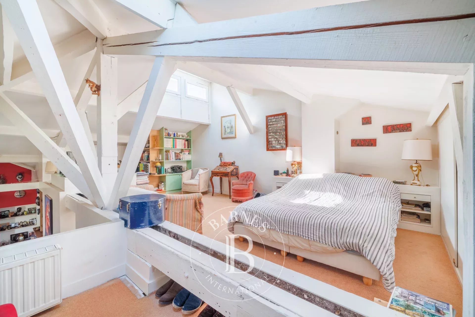 Daire Paris 3ème - picture 18