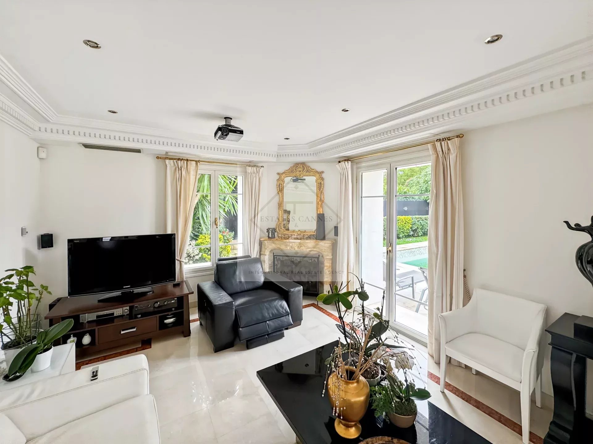 Magnifique villa avec piscin à Cannes — photo 12