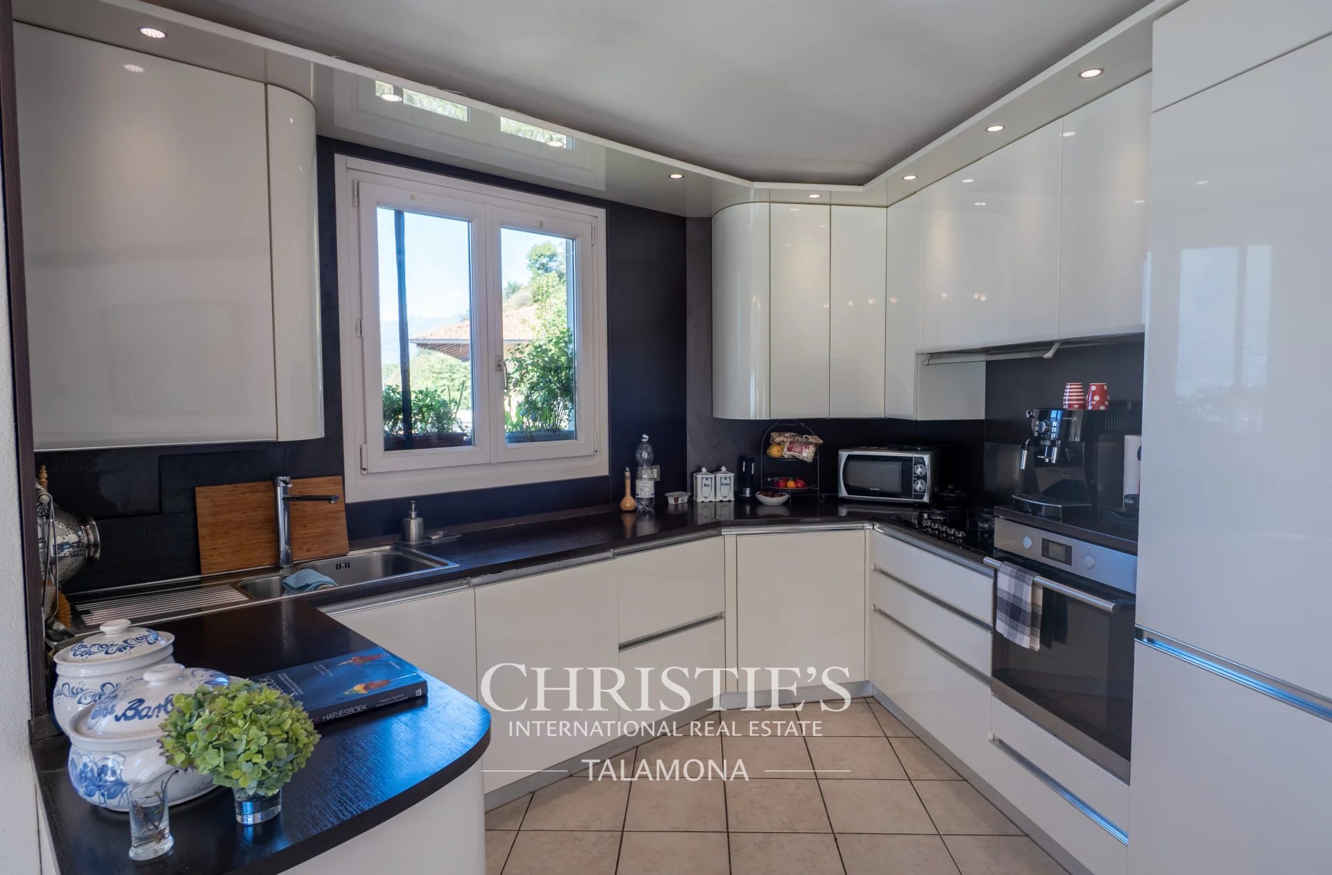 Villa/Townhouse's Image 10