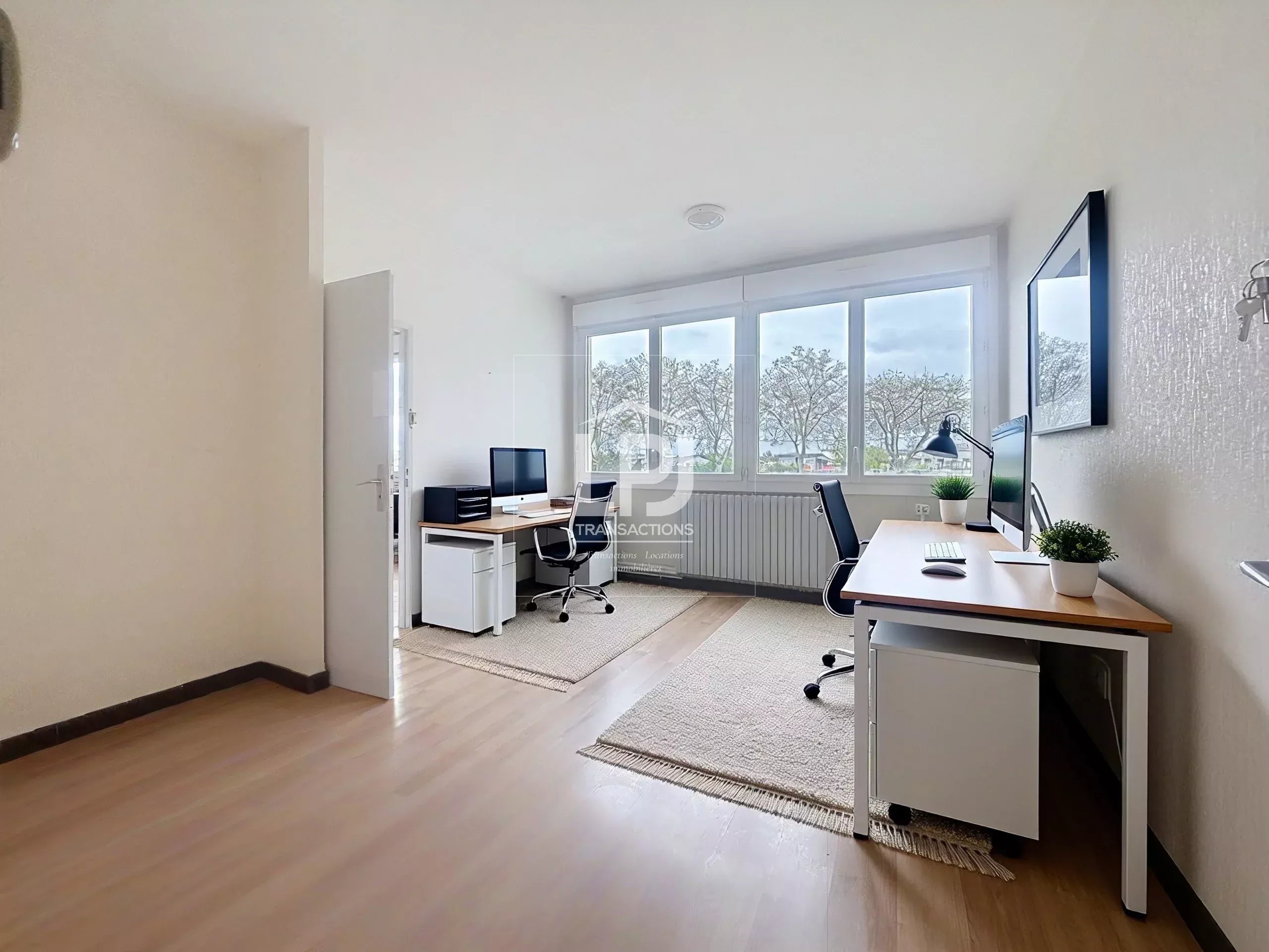 Bureaux de 30 m², au calme, environnement attractif et facilement accessible