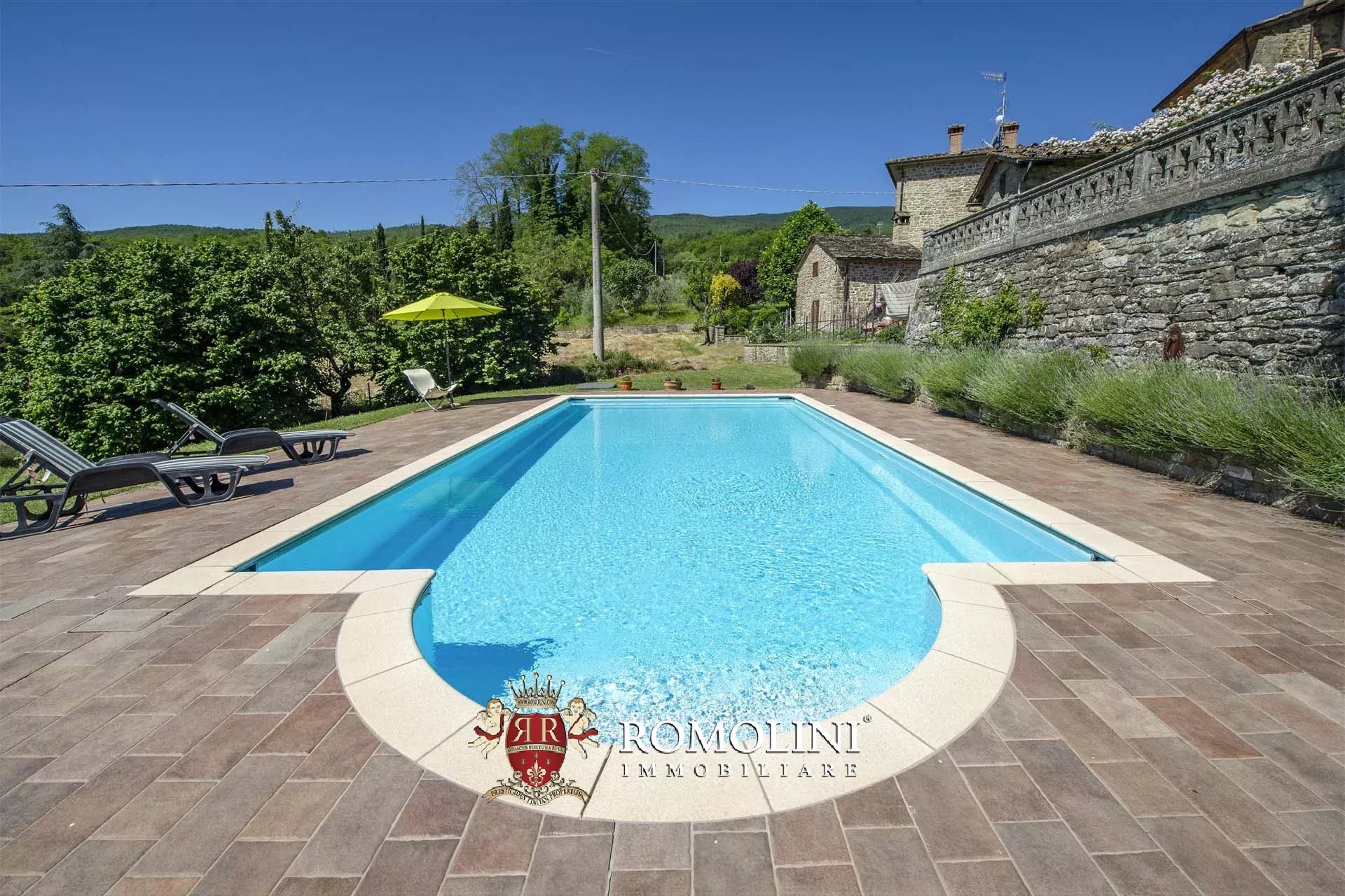 10 Bedroom Villa/Townhouse's Image 24
