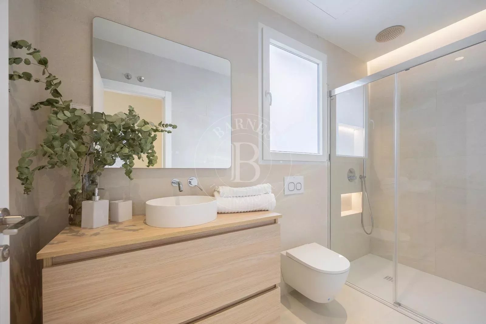 Daire Madrid - picture 25