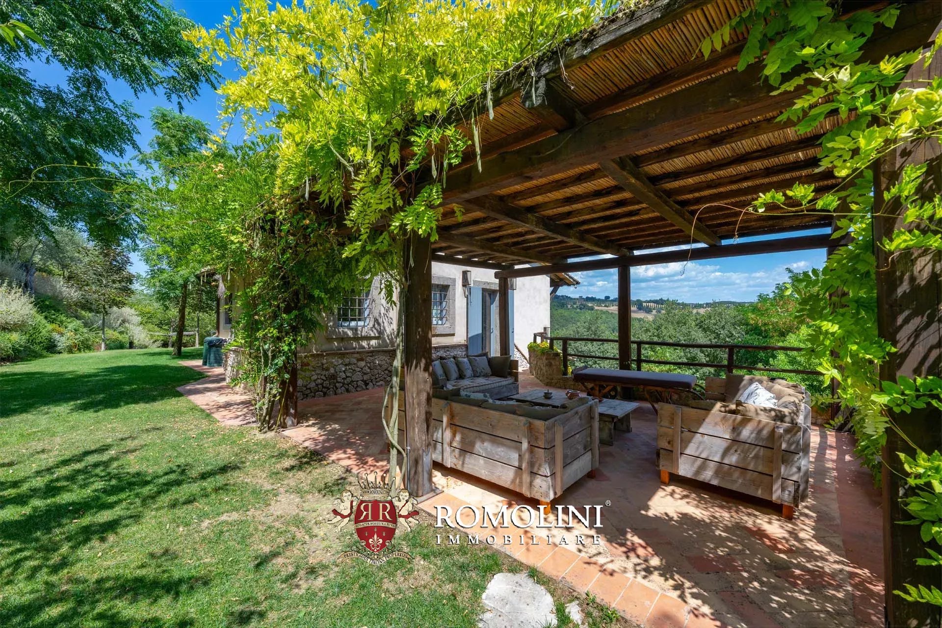 4 Bedroom Villa/Townhouse's Image 15
