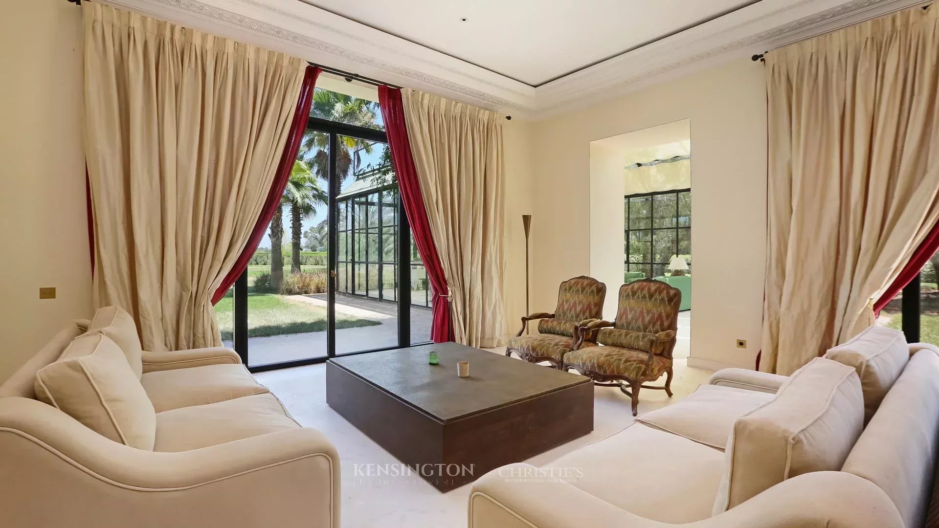 9 Bedroom Villa/Townhouse's Image 48