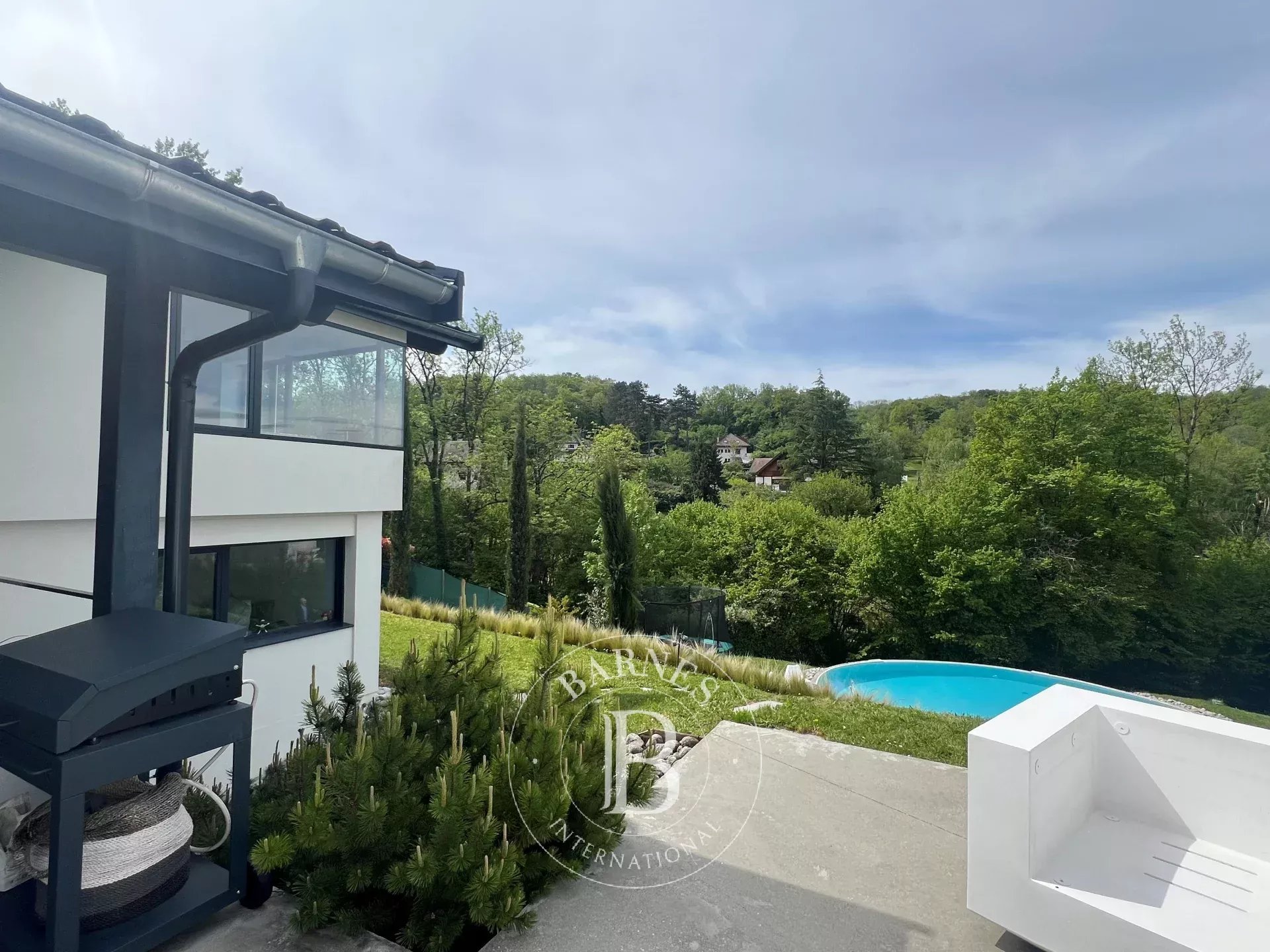 Villa Menthon-Saint-Bernard  -  ref 87059123 (picture 3)