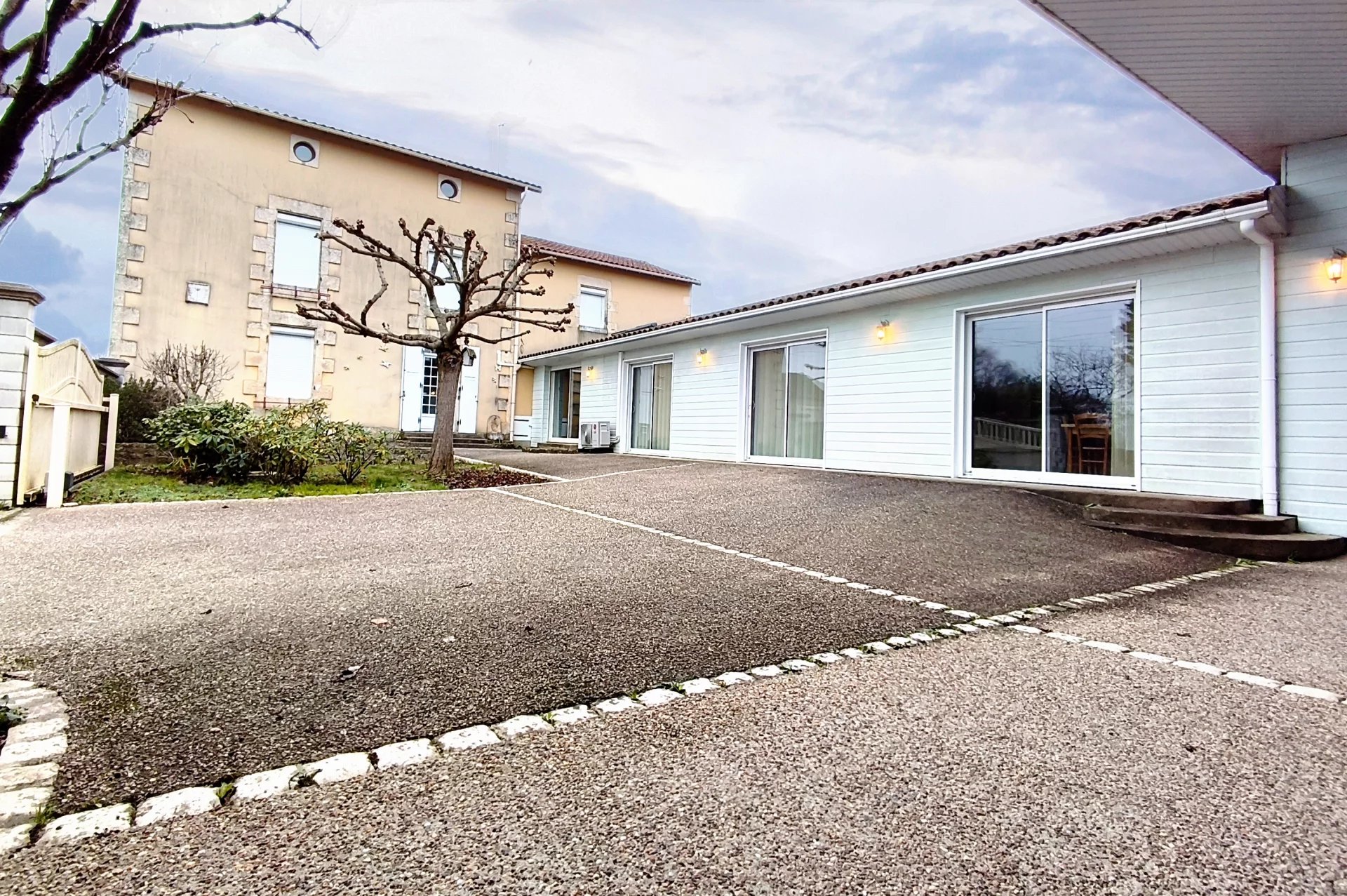 Agence immobilière de 