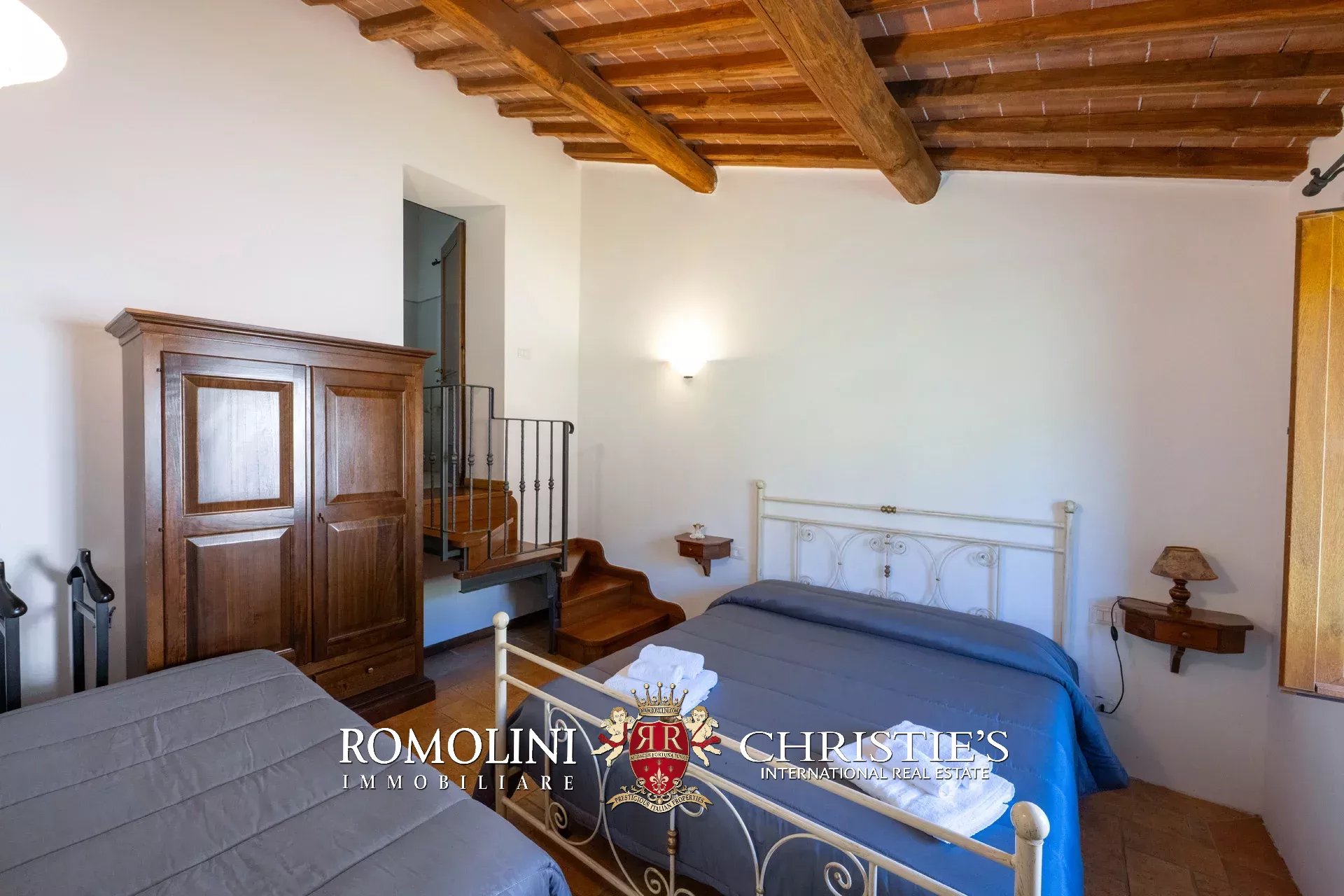 13 Bedroom Villa/Townhouse's Image 83