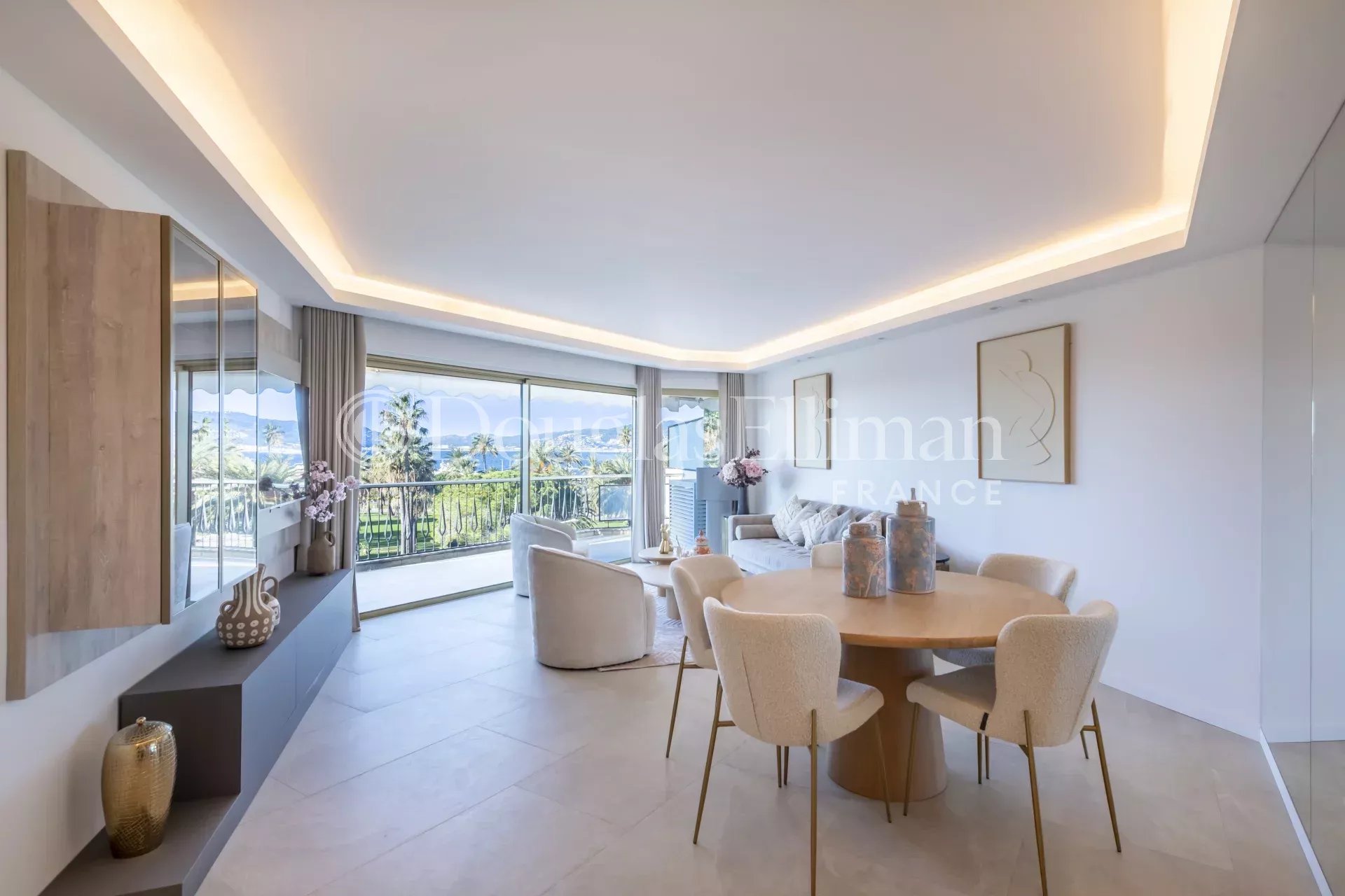 CANNES CROISETTE – Appartement 4 pièces rénové avec vue mer - Image nᵒ2
