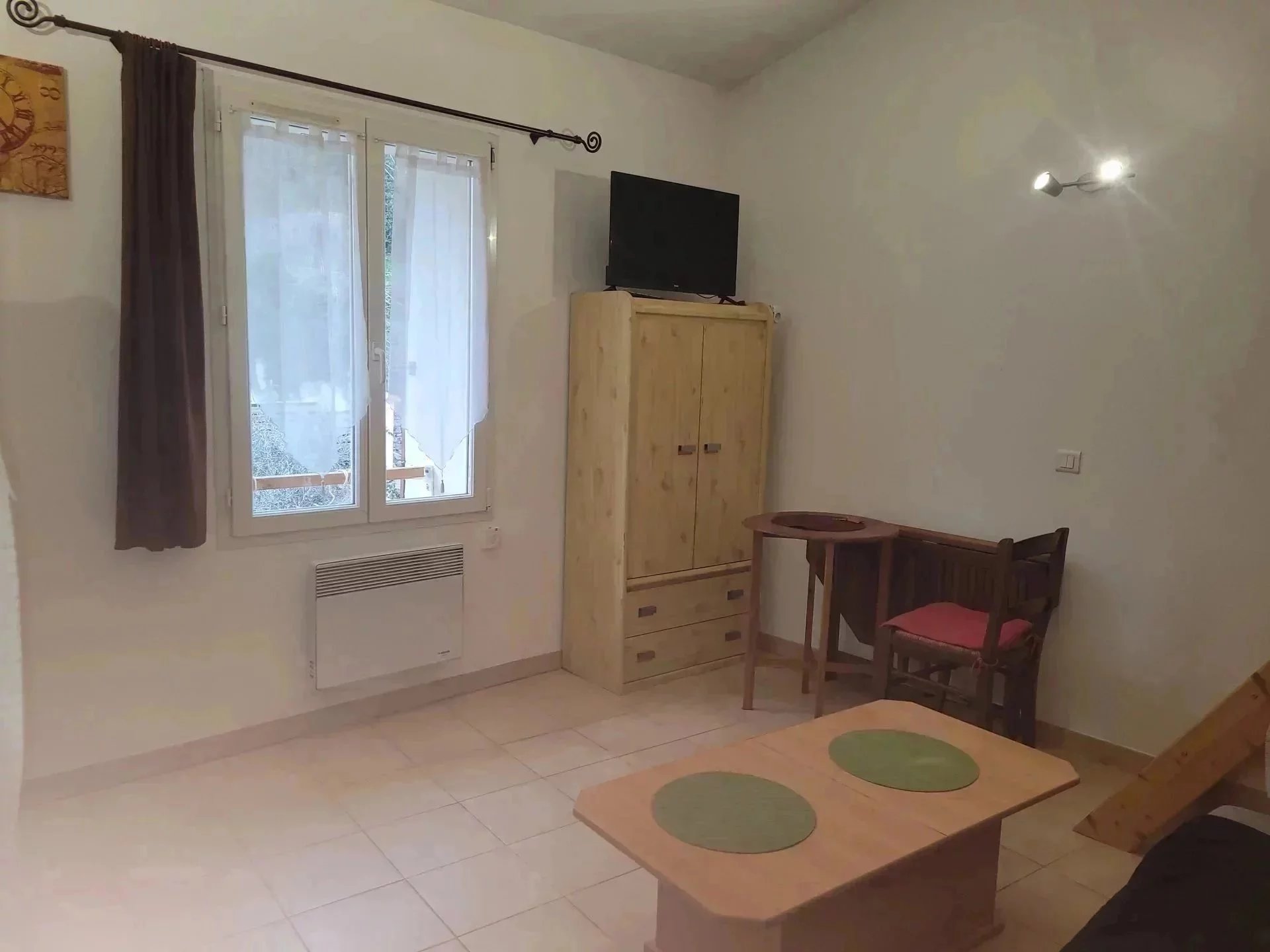 Location Appartement Simiane-Collongue