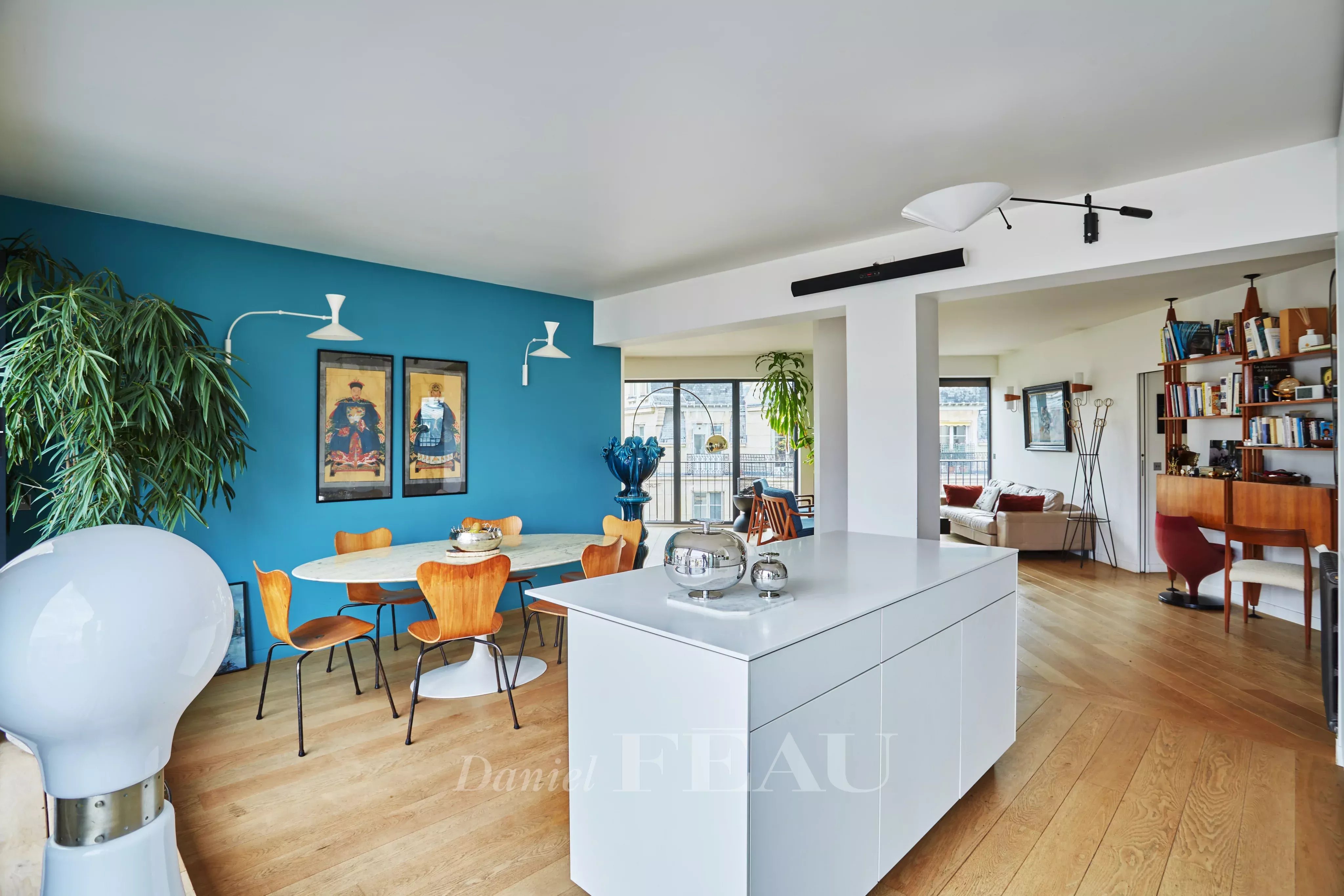 Sale Apartment Paris 16th