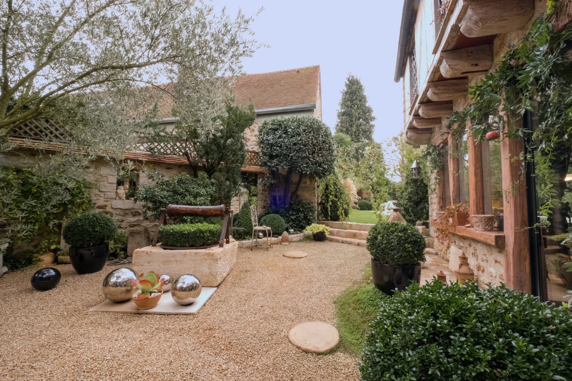 5 Bedroom Villa/Townhouse's Image 13